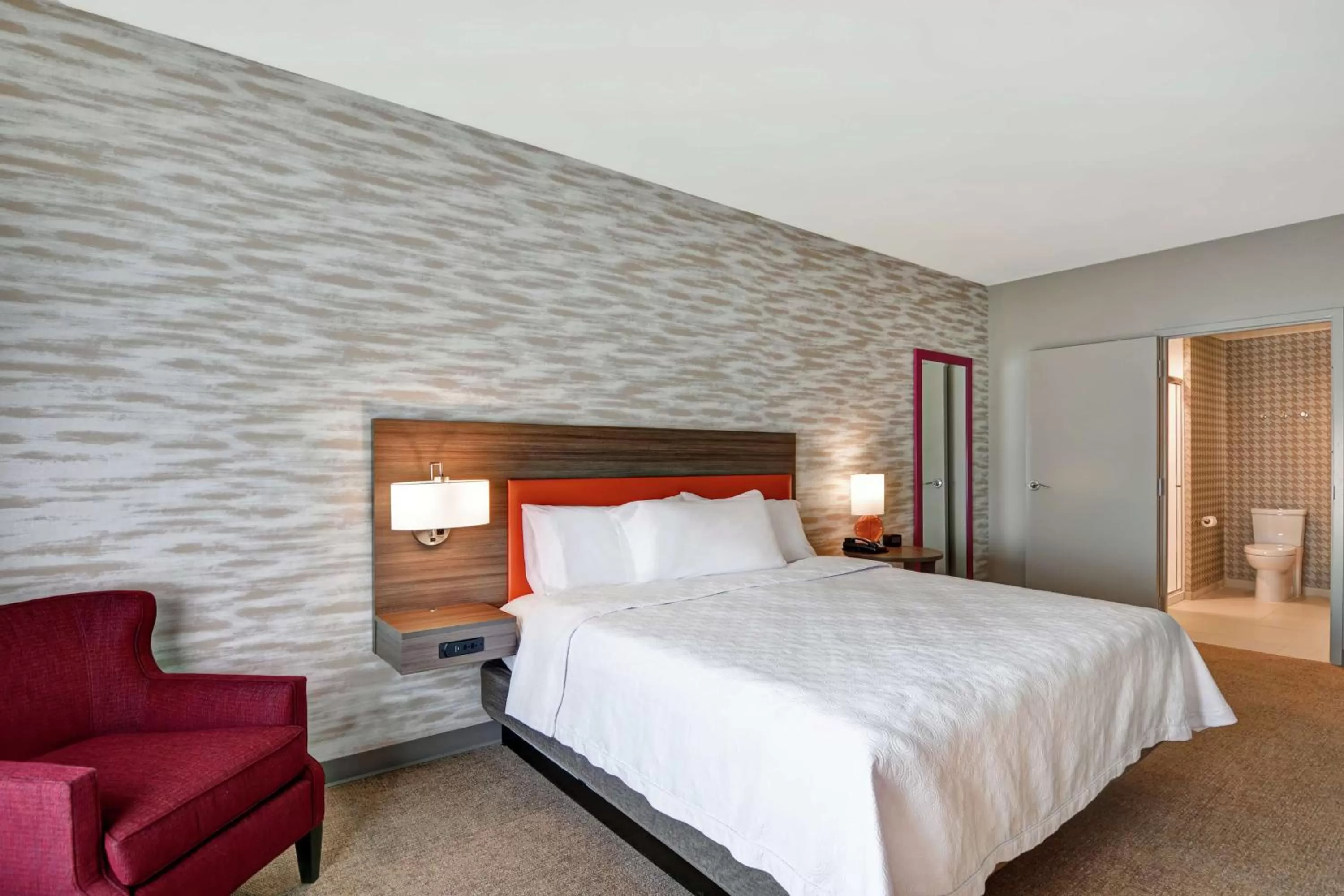 Bed in Home2 Suites By Hilton Charlotte Piper Glen