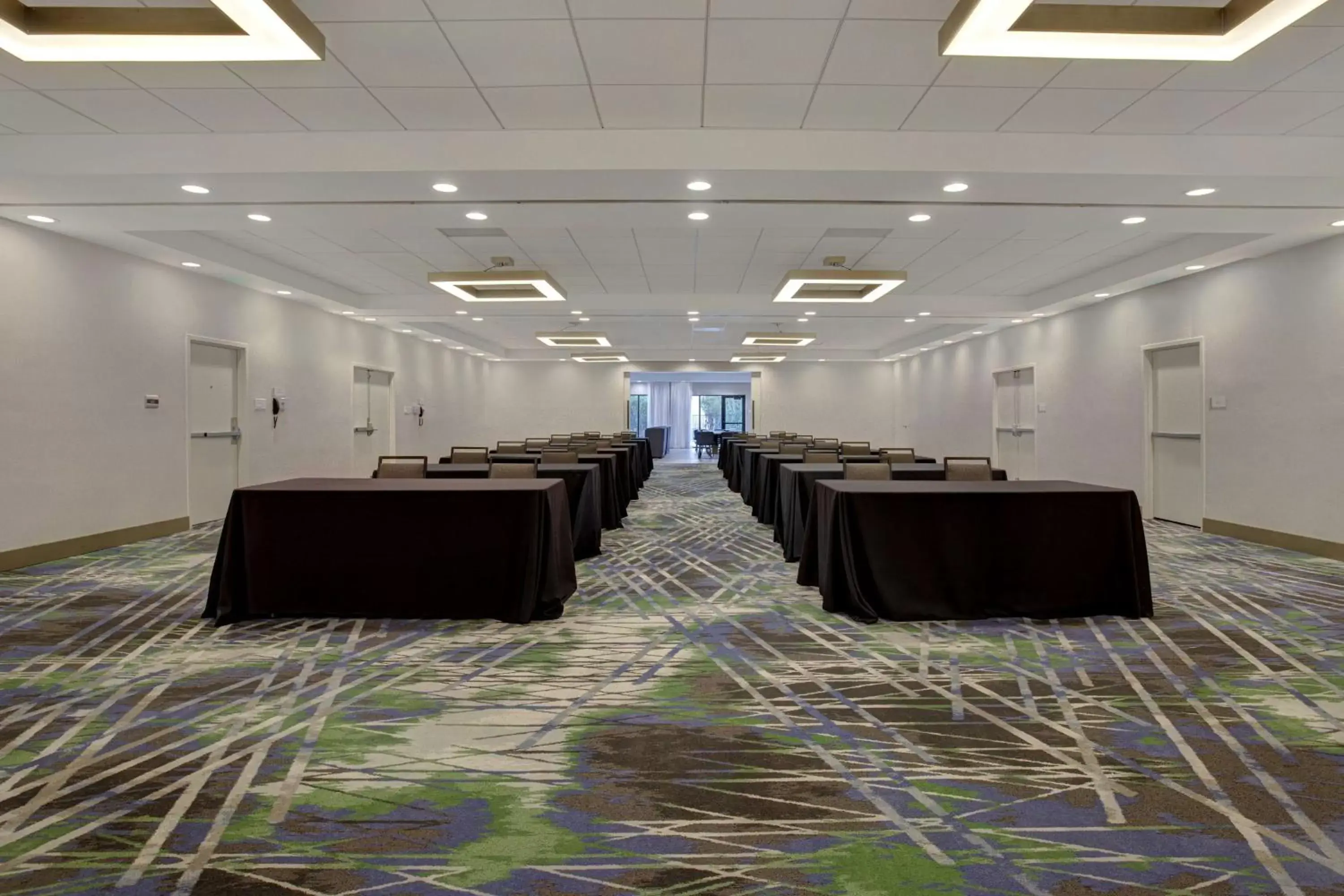 Meeting/conference room, Banquet Facilities in Doubletree By Hilton Palmdale, Ca