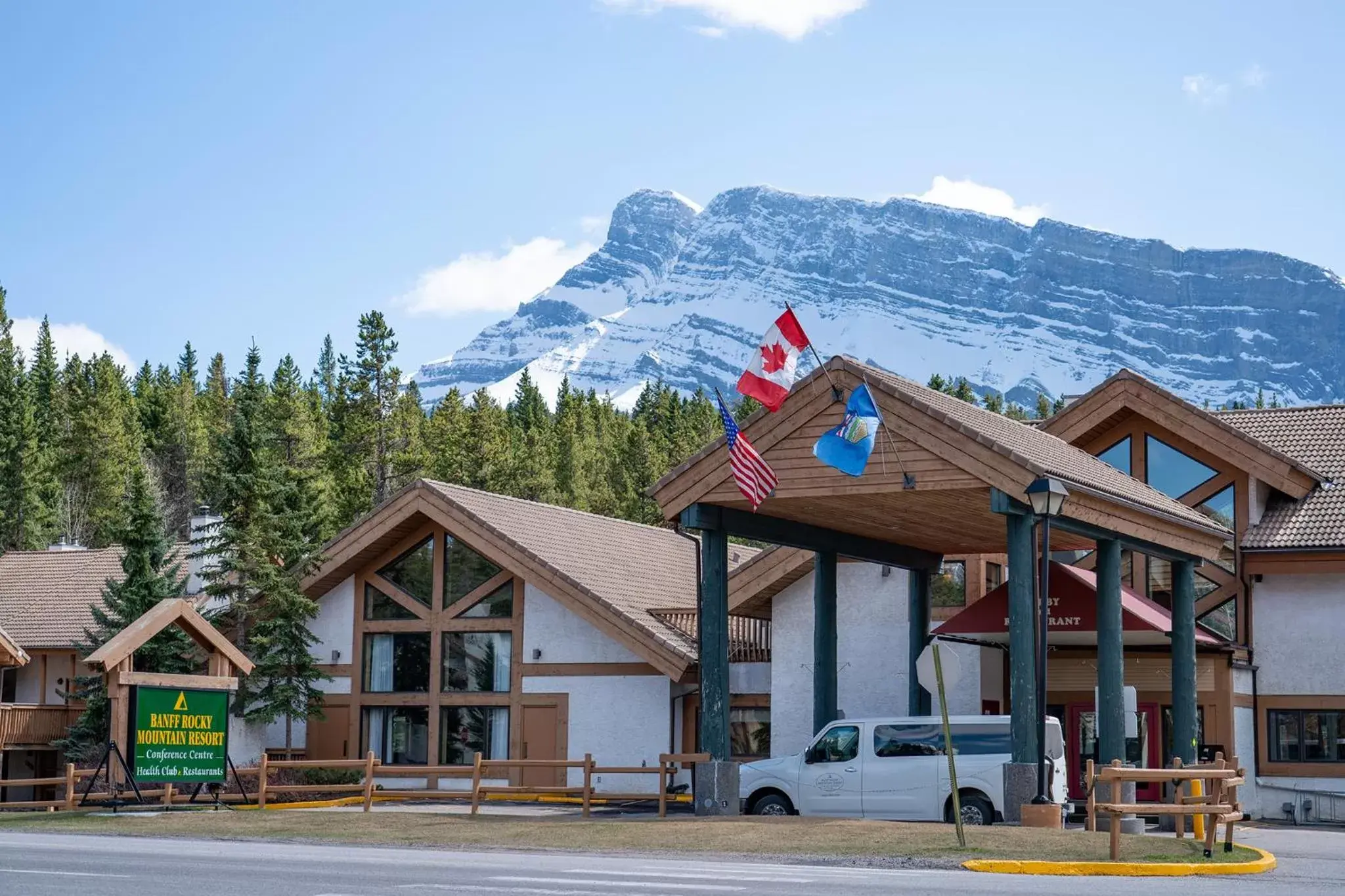 Day, Property Building in Banff Rocky Mountain Resort