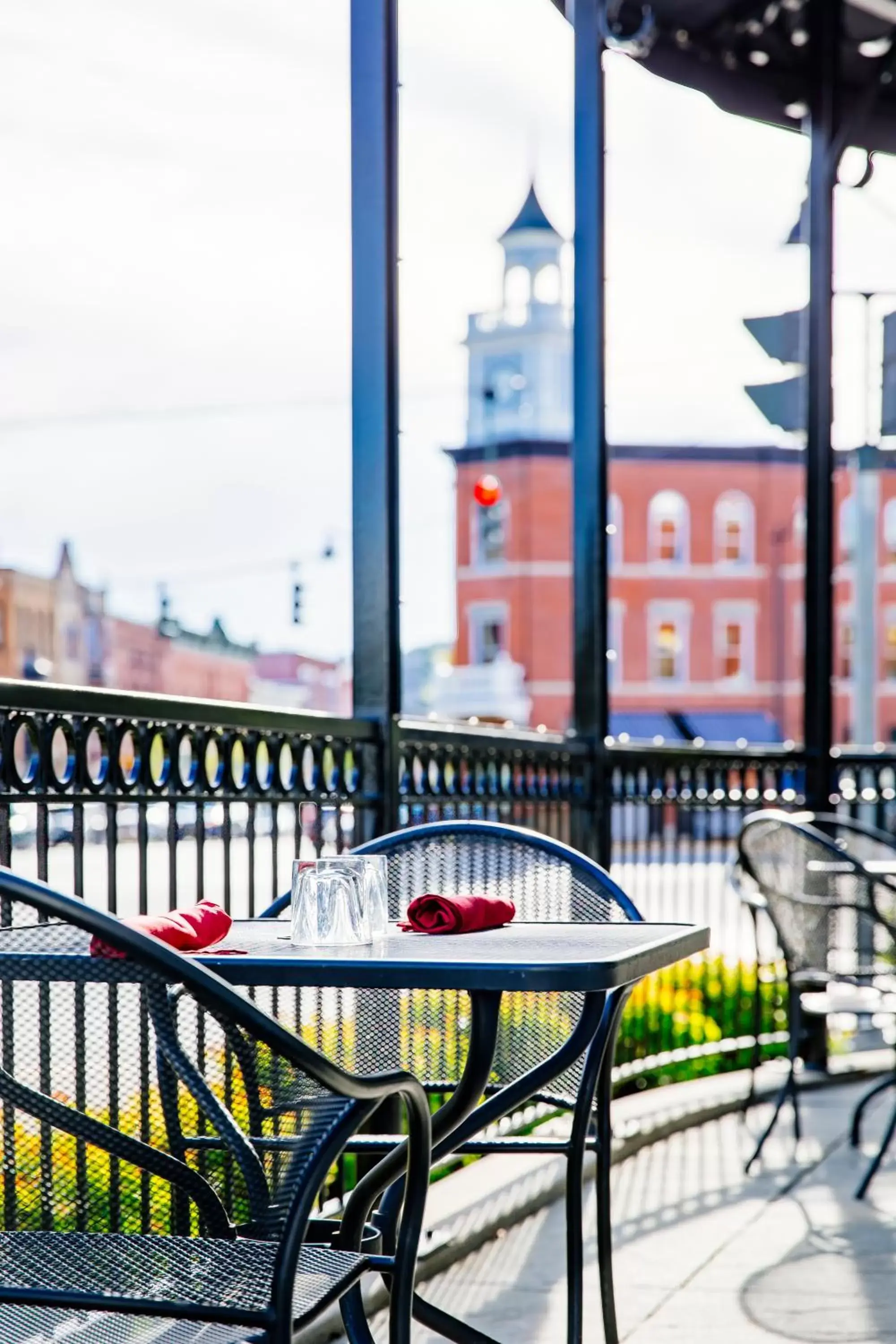 Patio in Colgate Inn