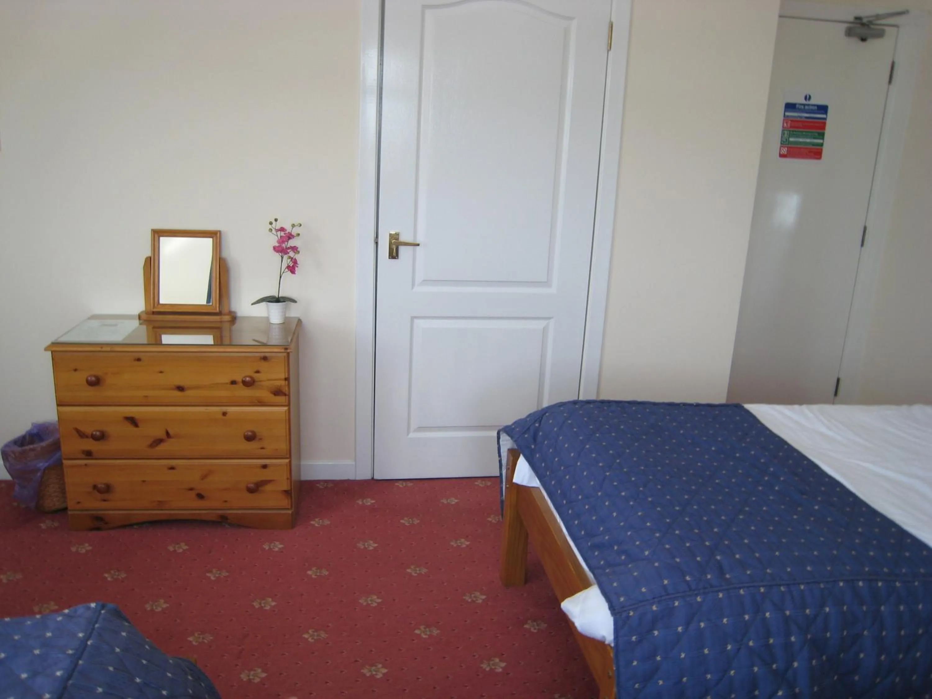 Bed in Herdshill Guest House