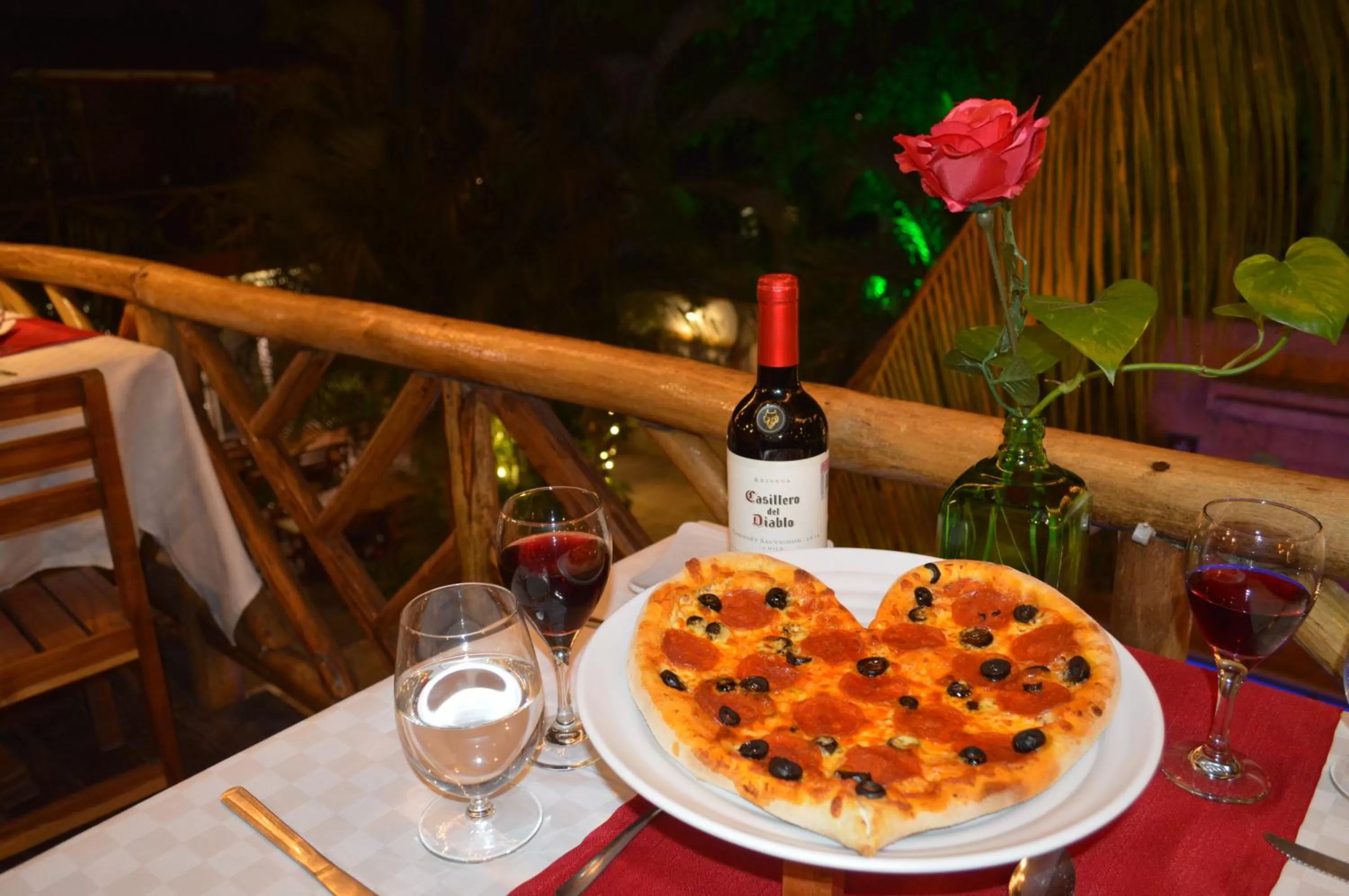 Restaurant/places to eat in Hotel Casa San Juan