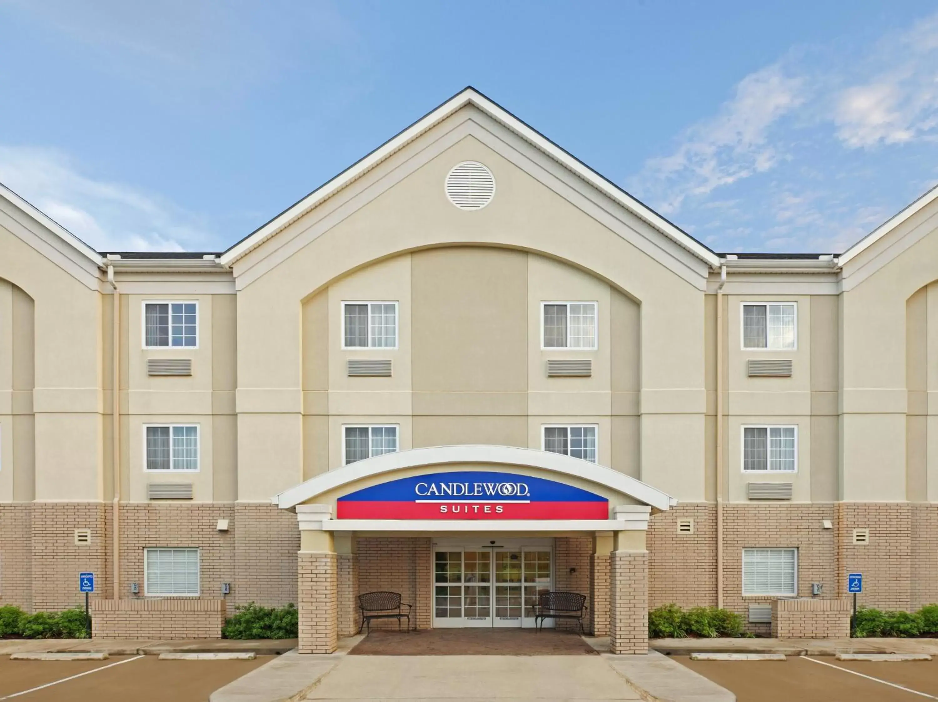 Property Building in Candlewood Suites Conway, an IHG Hotel