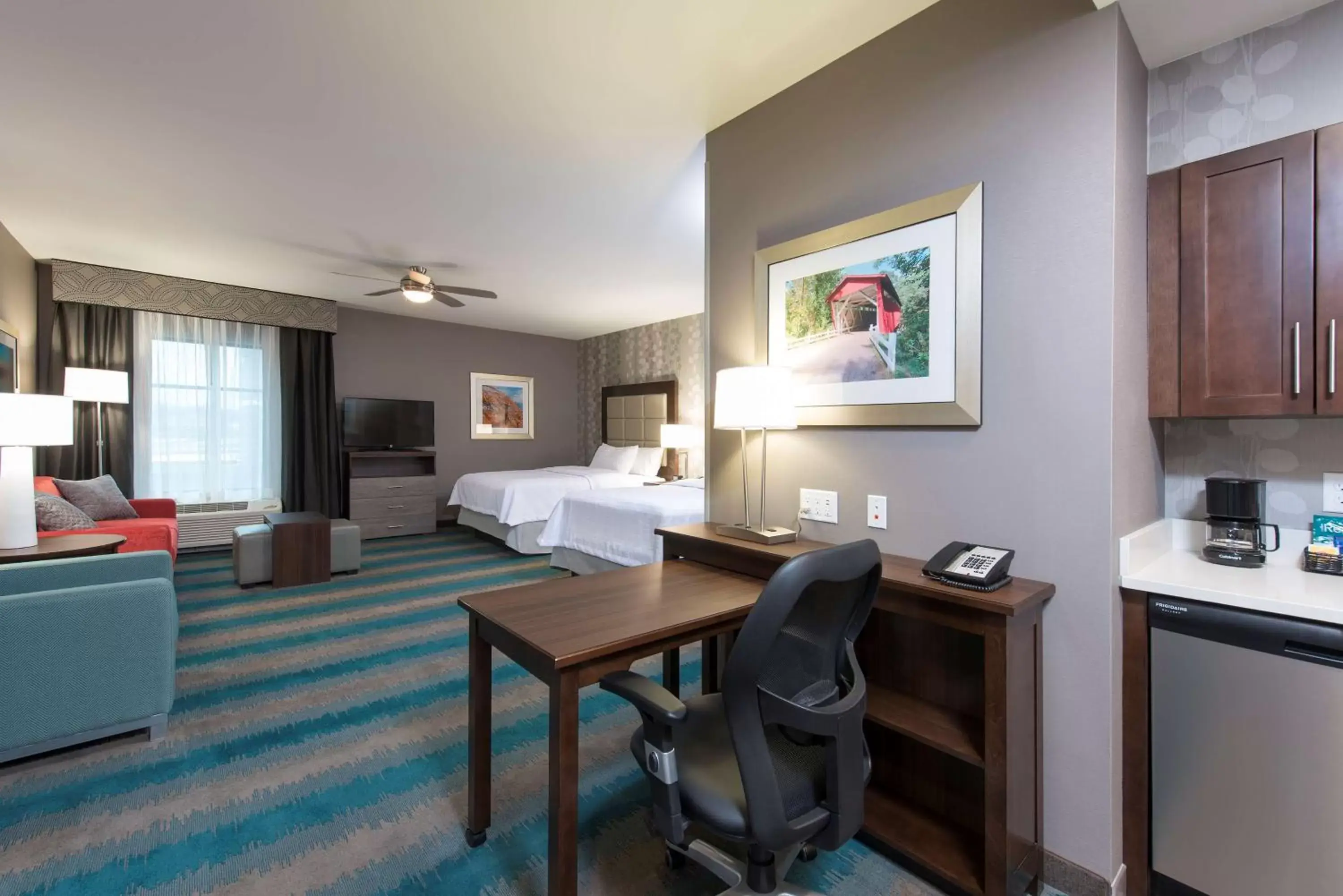 Bedroom in Homewood Suites by Hilton Cleveland/Sheffield