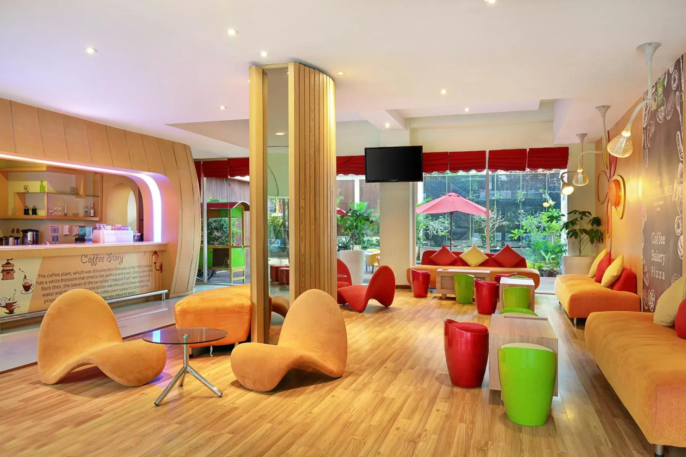 Lounge or bar, Lounge/Bar in ibis Styles Yogyakarta