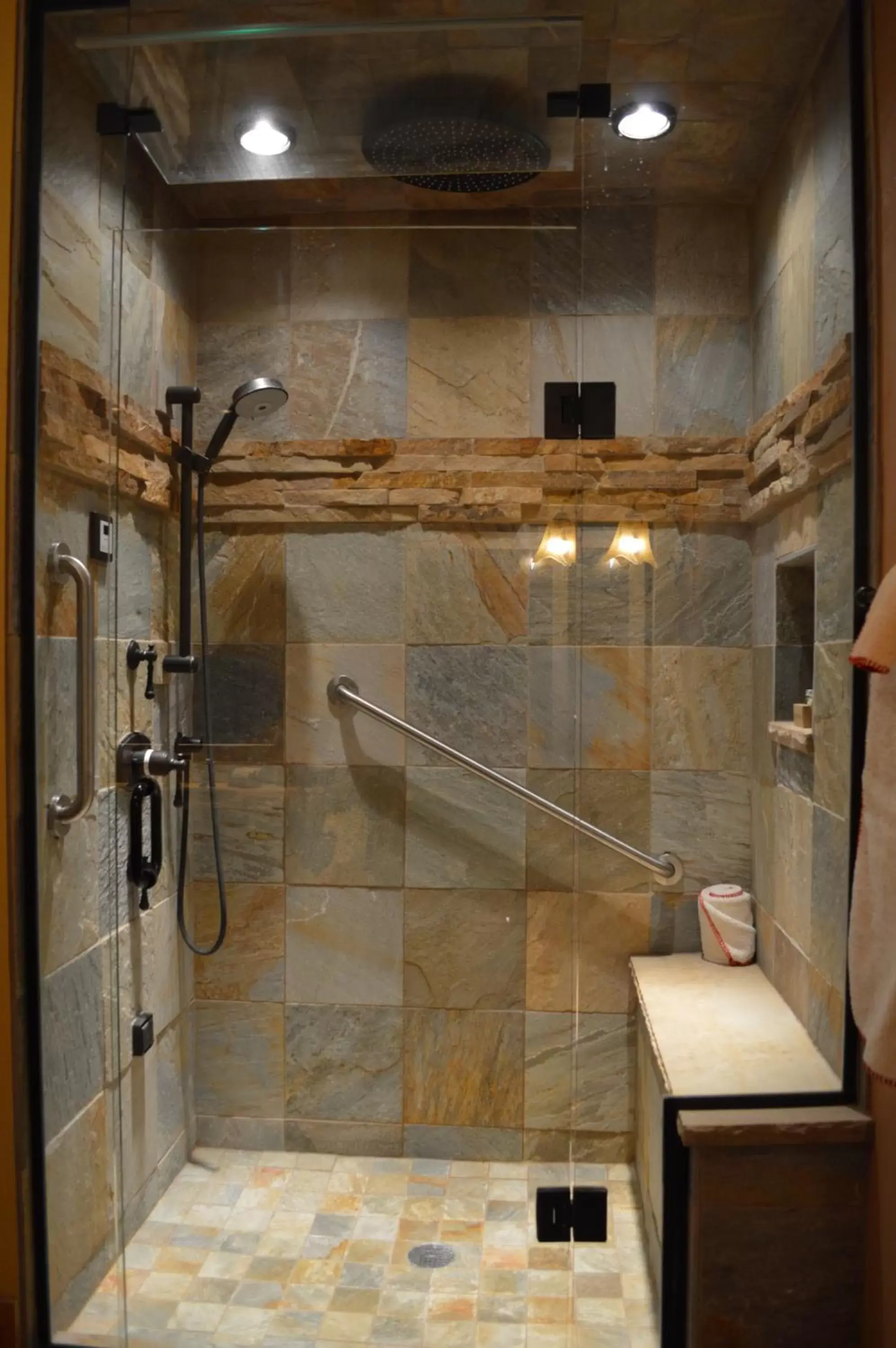 Shower, Bathroom in Niwot Inn & Spa