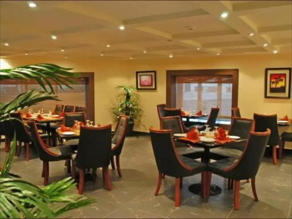 Lobby or reception, Restaurant/Places to Eat in Galaxy Hotel Amman