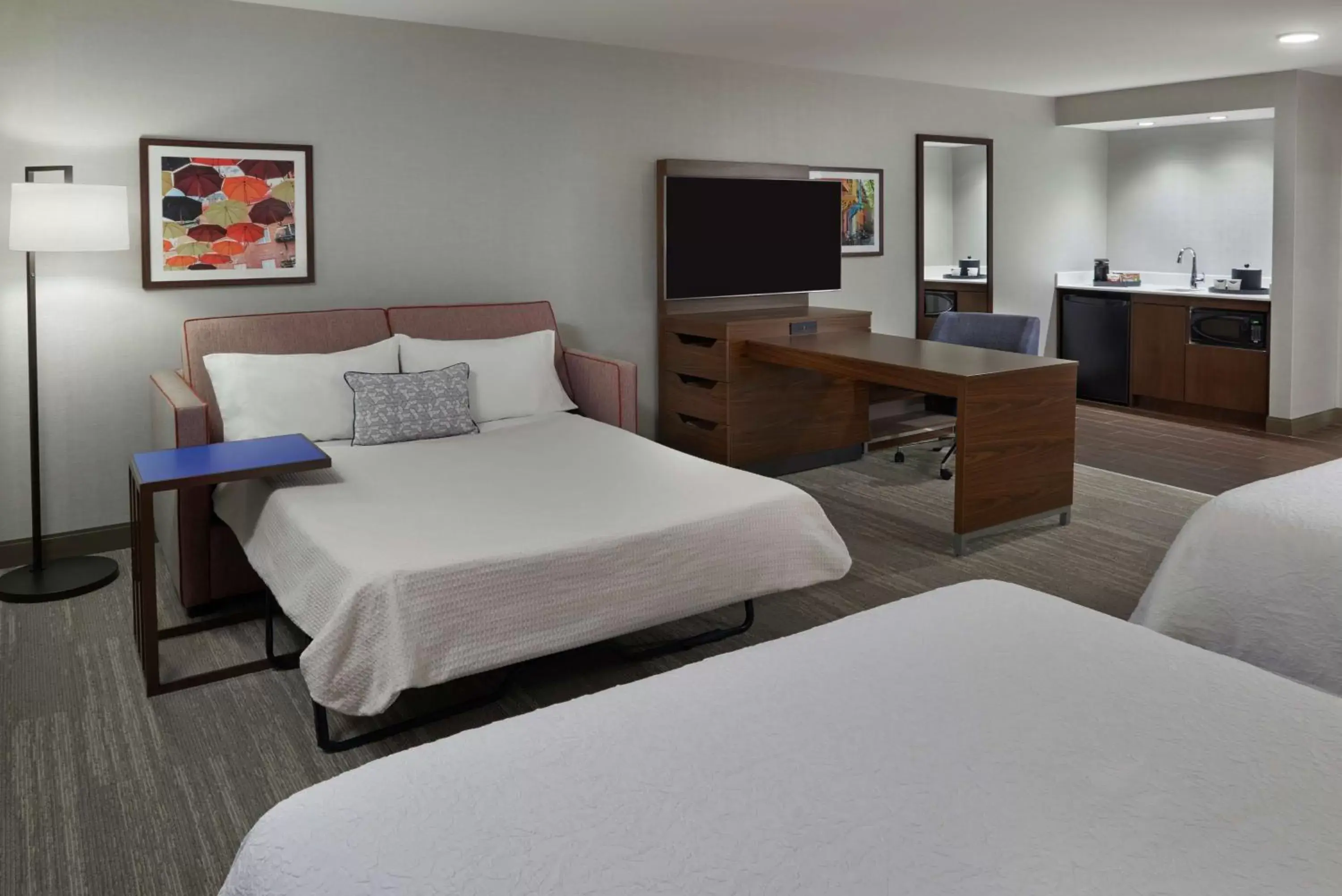 Other, Bed in Hampton Inn & Suites Montreal-Dorval