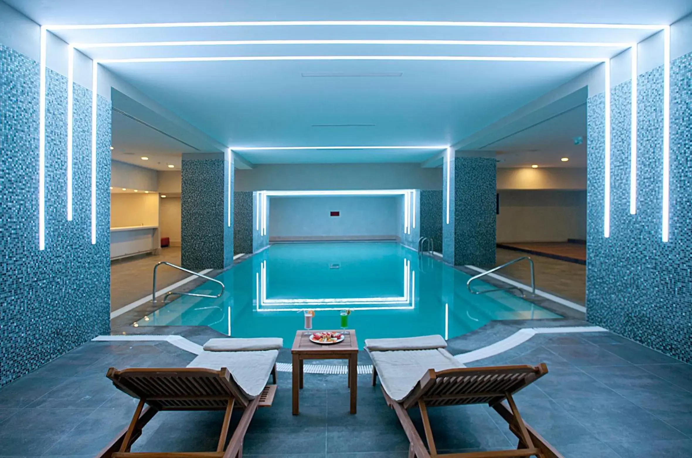 Spa and wellness centre/facilities, Swimming Pool in Cevahir Hotel Istanbul Asia