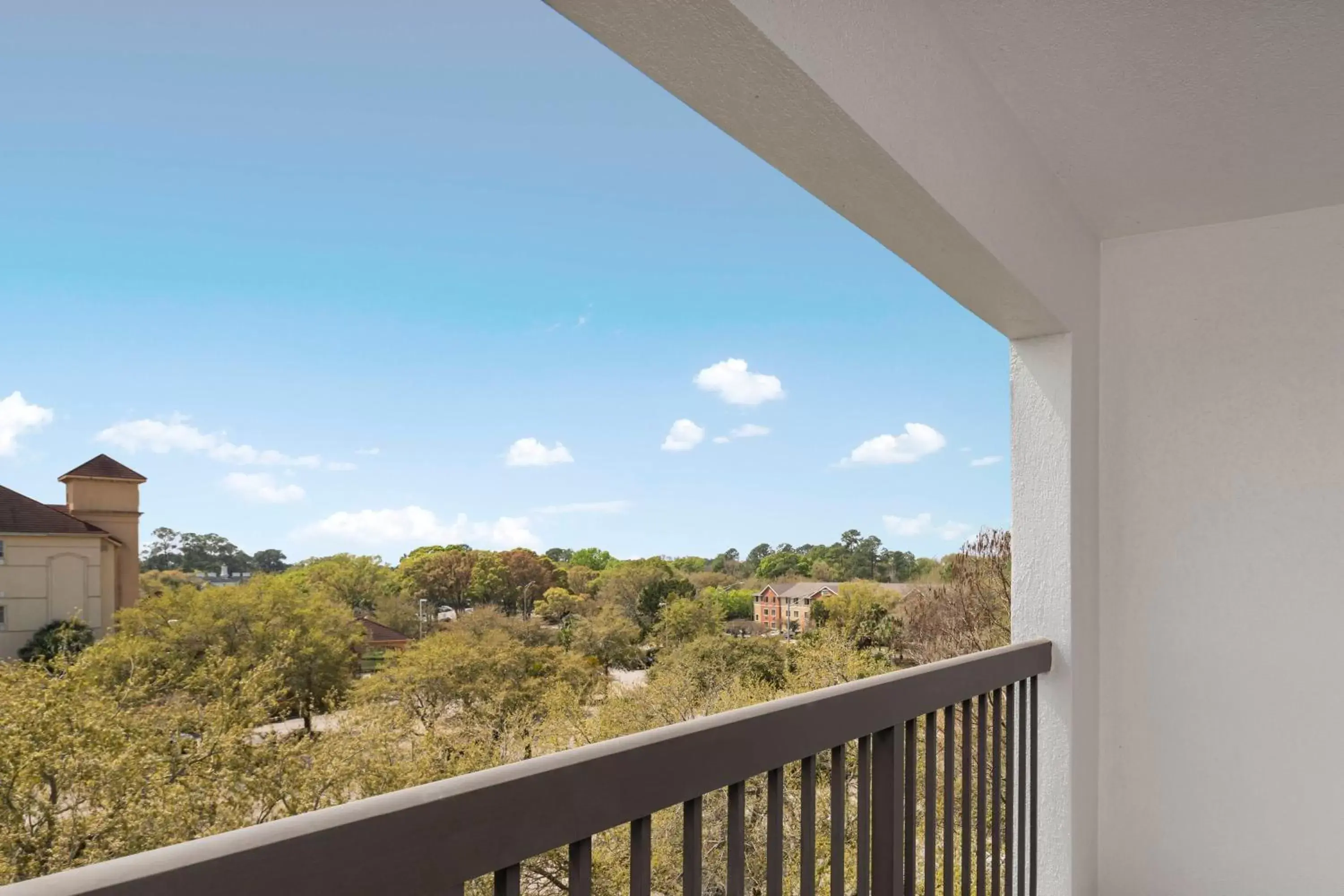 Photo of the whole room, Balcony/Terrace in Courtyard Jacksonville Butler Boulevard