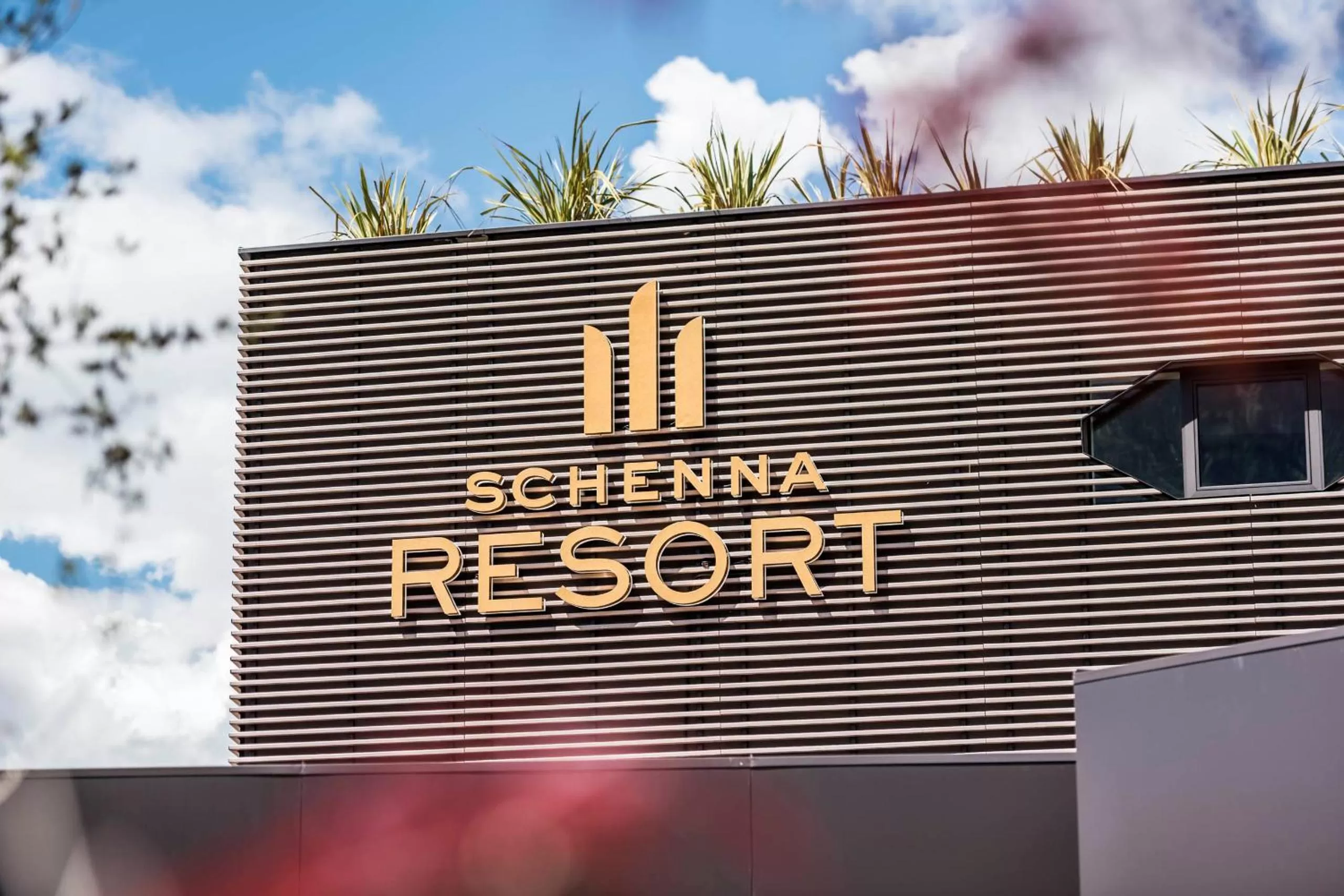 Facade/entrance in Schenna Resort