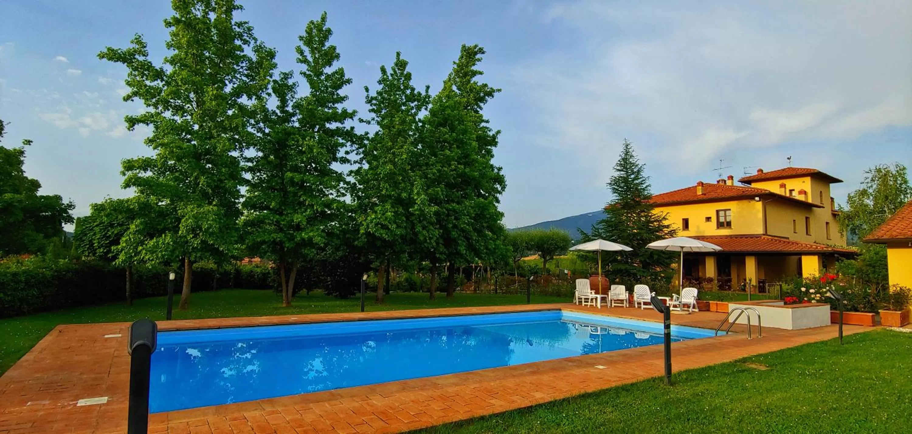 Pool view in Torrebianca Tuscany