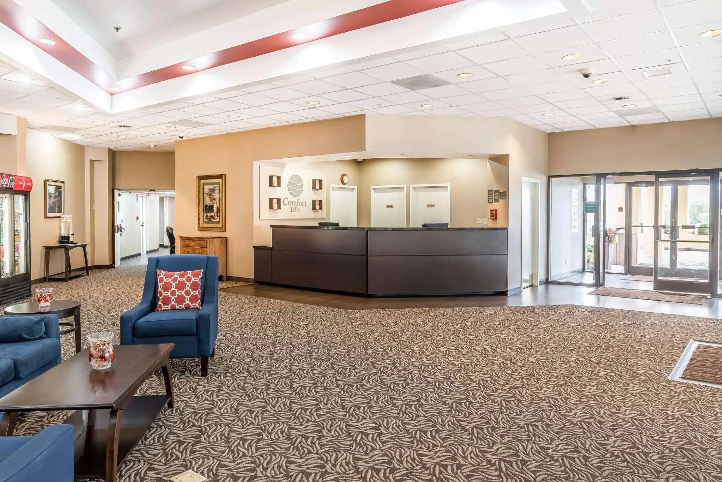 Lobby or reception, Lobby/Reception in Comfort Inn & Suites Piqua-Near Troy-I75