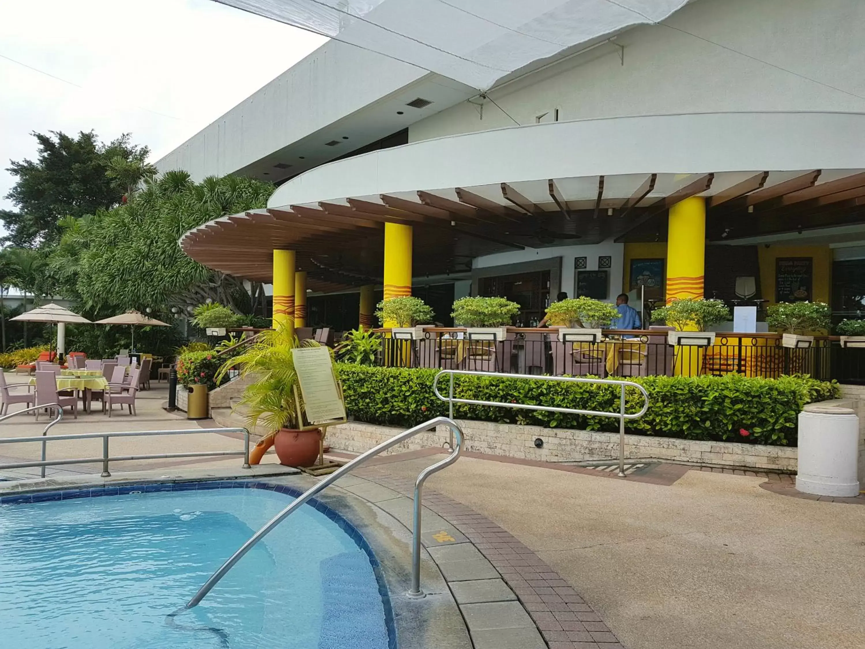 Restaurant/places to eat in Marco Polo Plaza Cebu