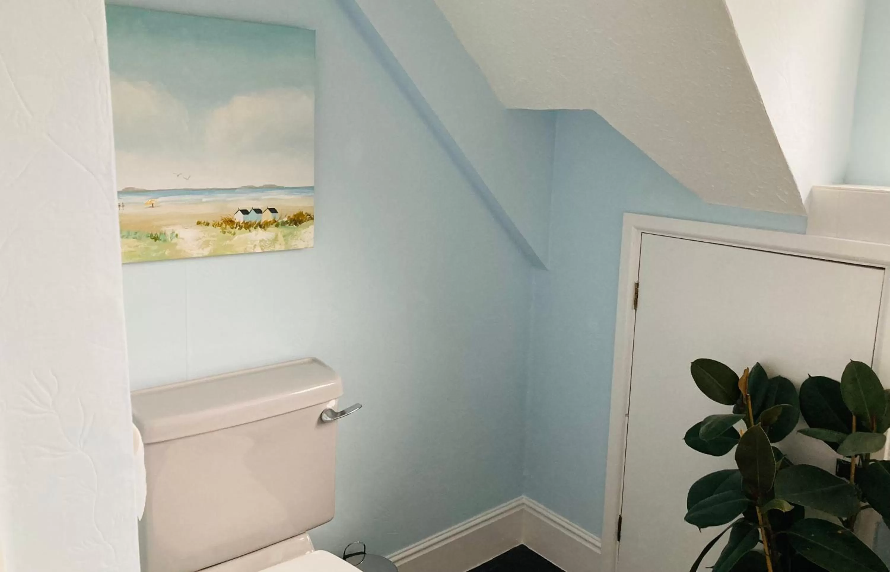Toilet, Bathroom in The Wentworth Guest House