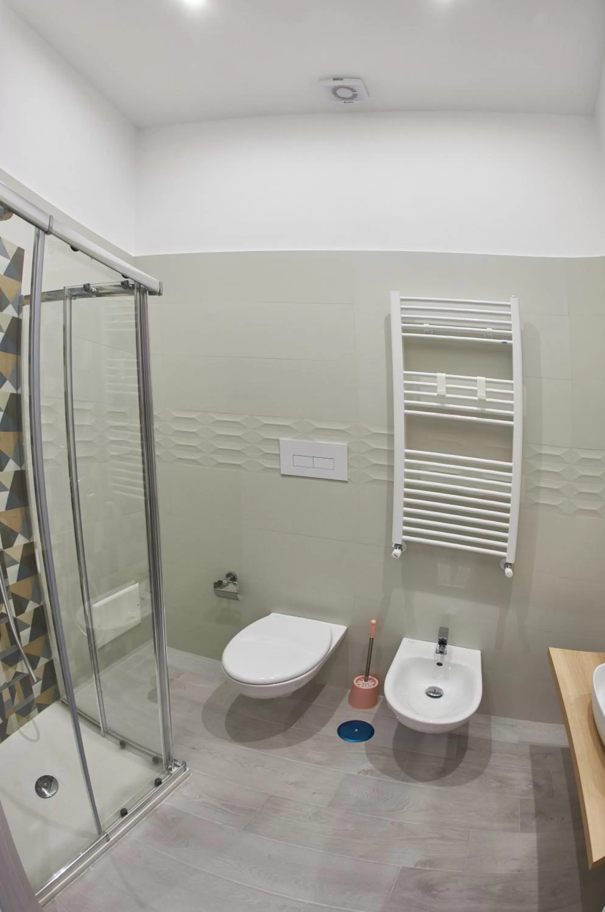 Shower, Bathroom in B&B Dint 'o core e Napule