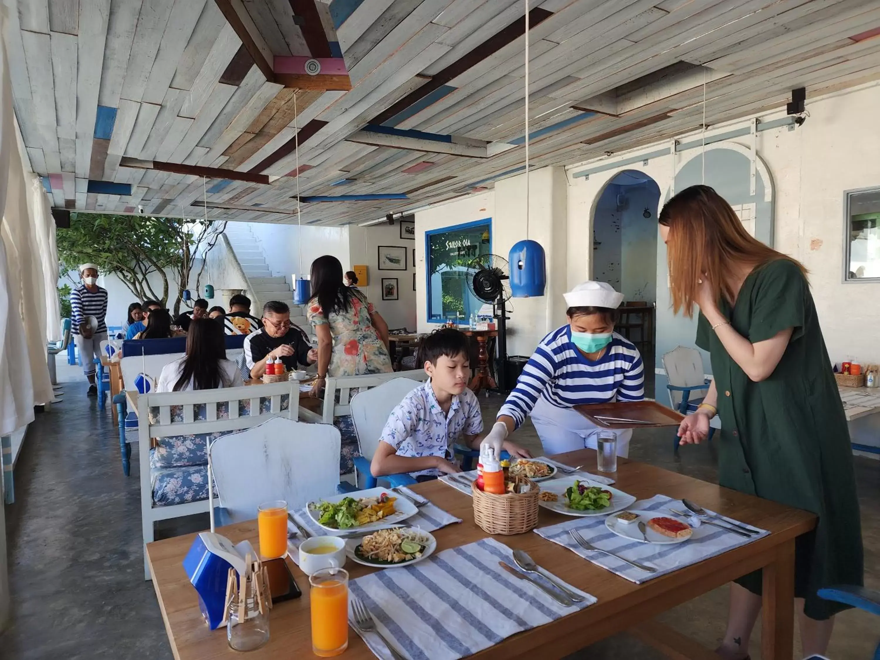 Restaurant/places to eat in The Oia Pai Resort