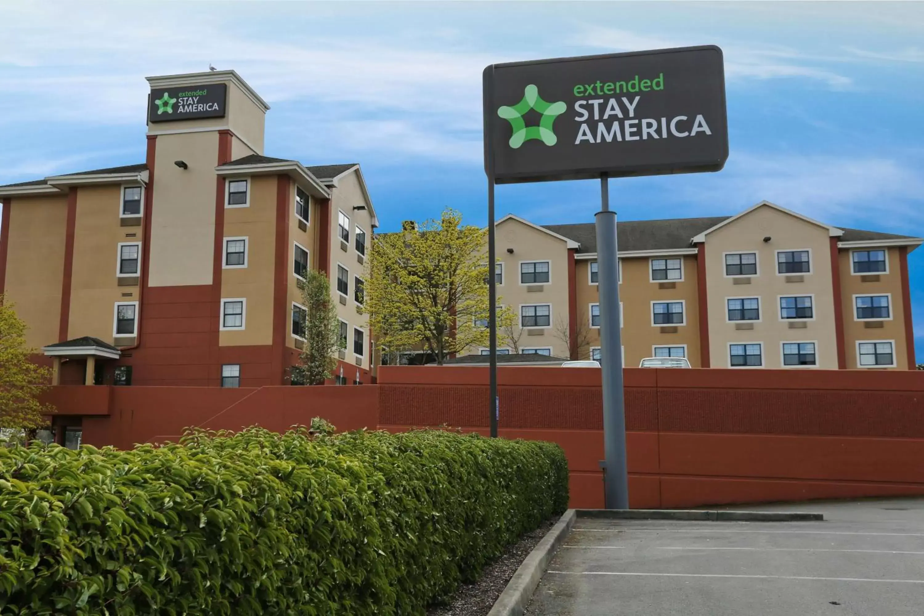 Property Building in Extended Stay America Suites - Tacoma - South