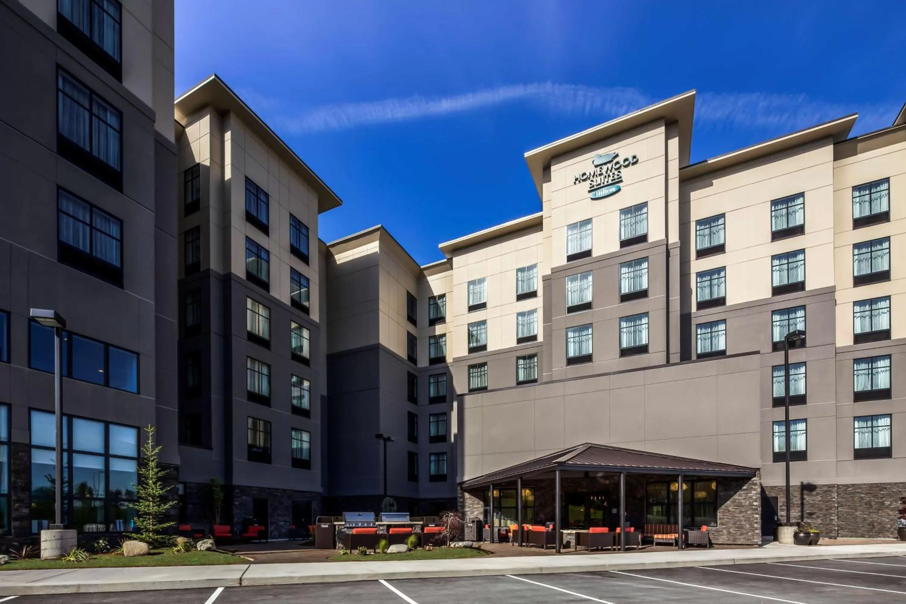Property building in Homewood Suites by Hilton Seattle/Lynnwood