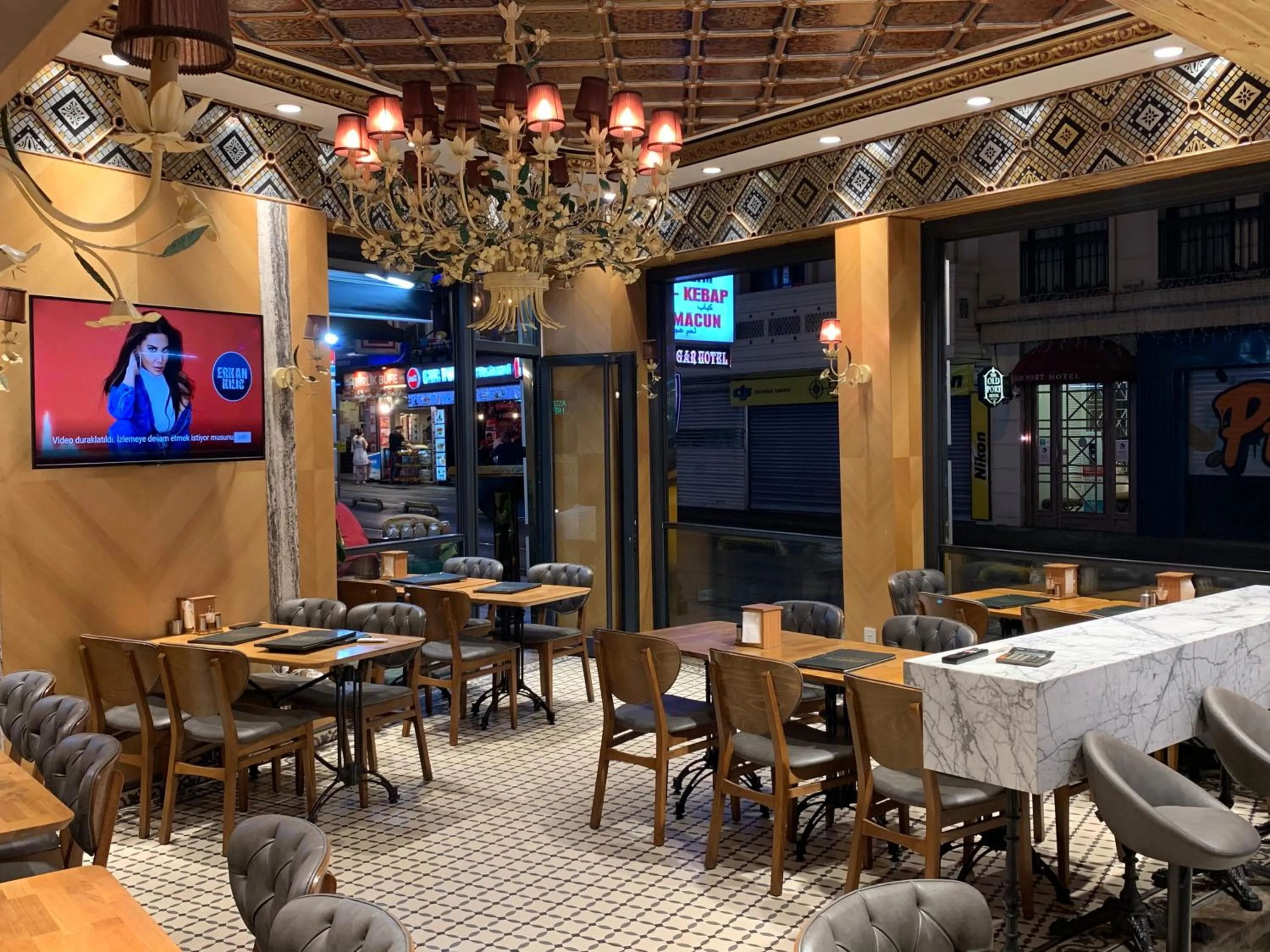 Breakfast in Glamour Classic Hotel Istanbul Sirkeci