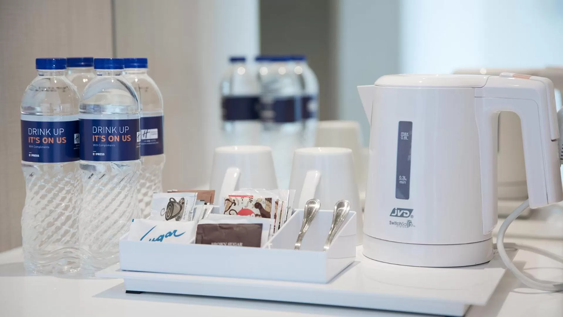 Bedroom in Holiday Inn Express Jakarta International Expo by IHG