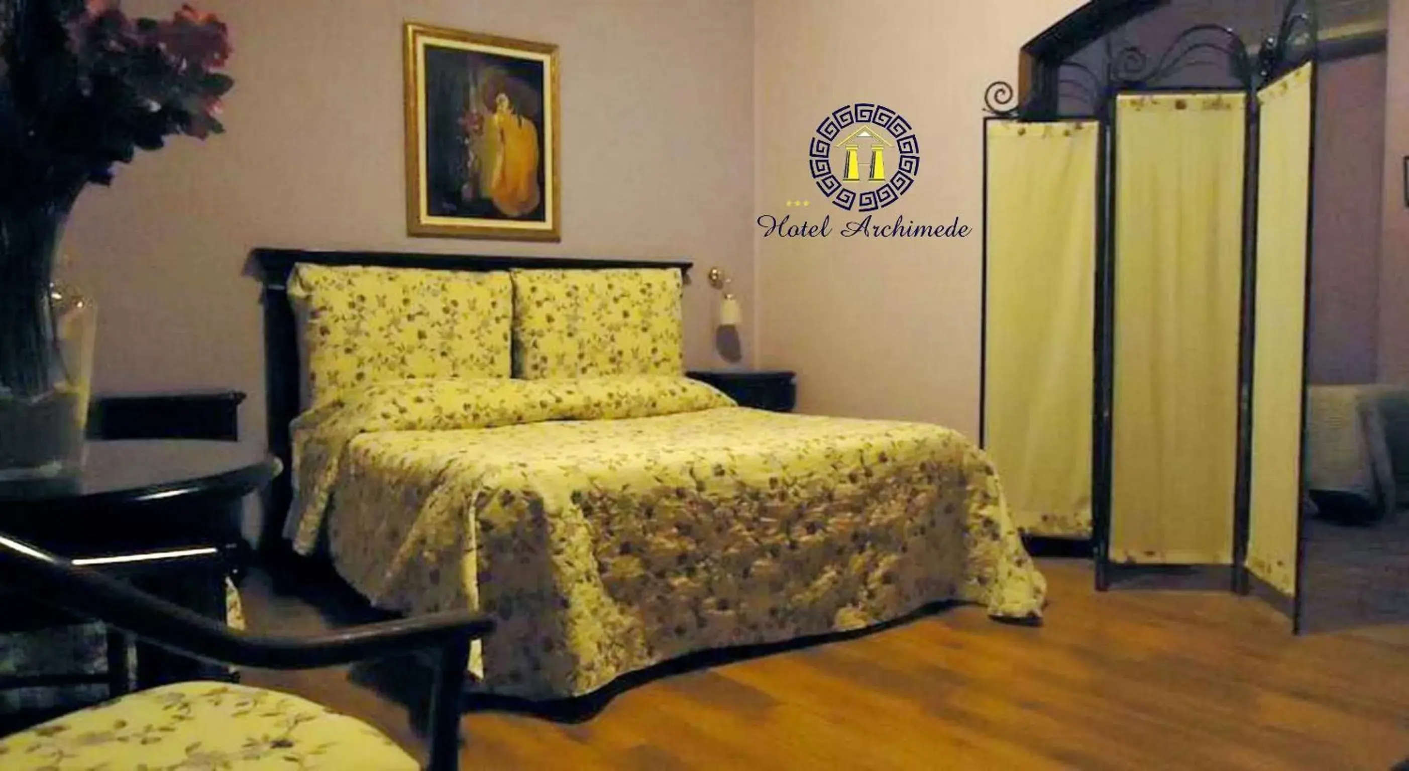 Photo of the whole room, Bed in Hotel Archimede Ortigia