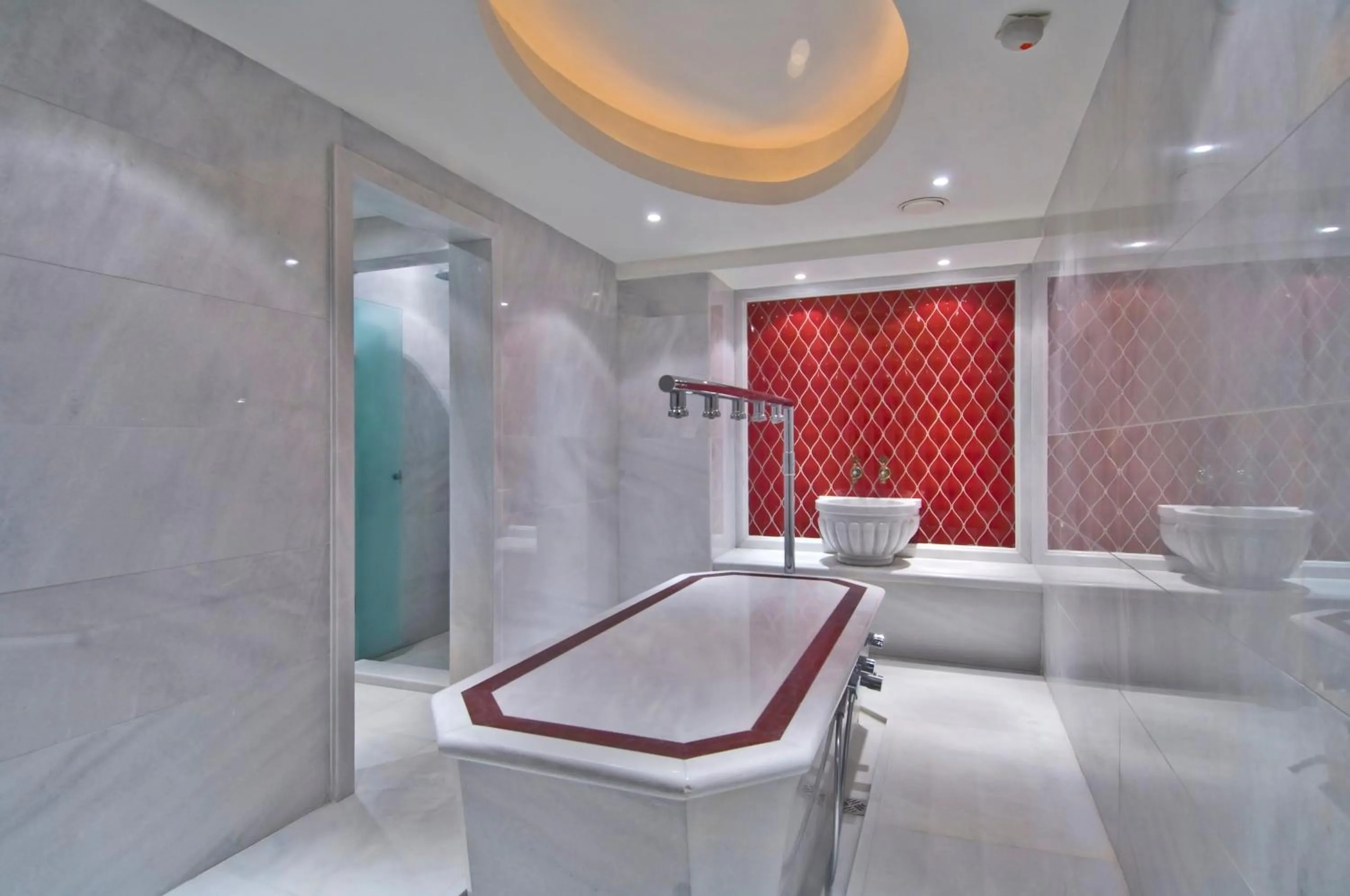 Spa and wellness centre/facilities in Marigold Thermal & Spa Hotel Bursa