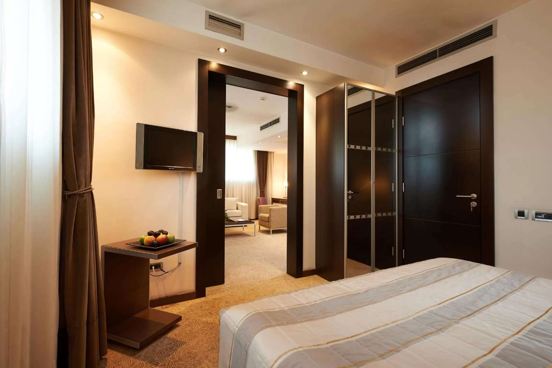 Bed in IN Hotel Beograd