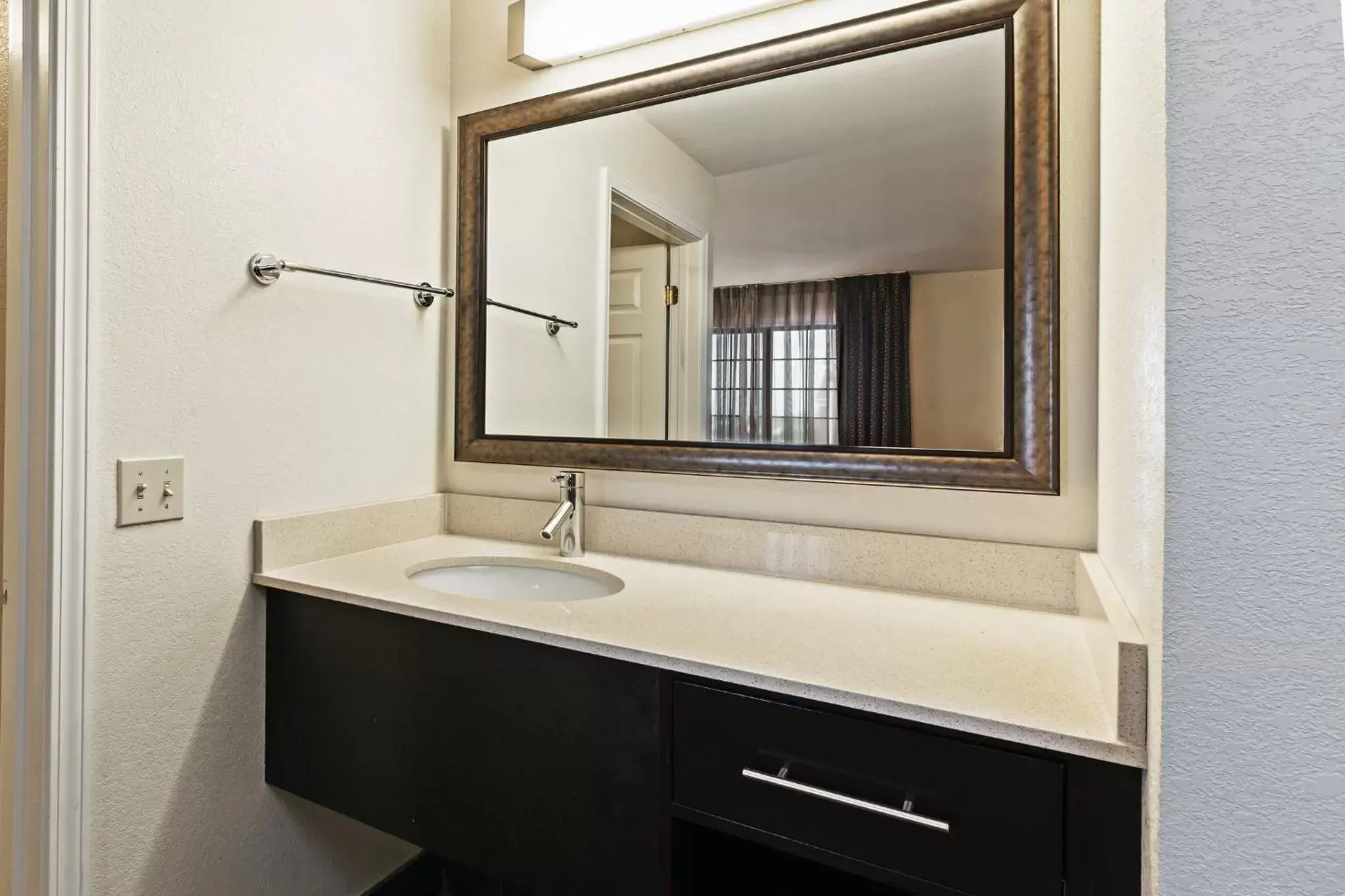 Bathroom in Staybridge Suites Tulsa-Woodland Hills, an IHG Hotel