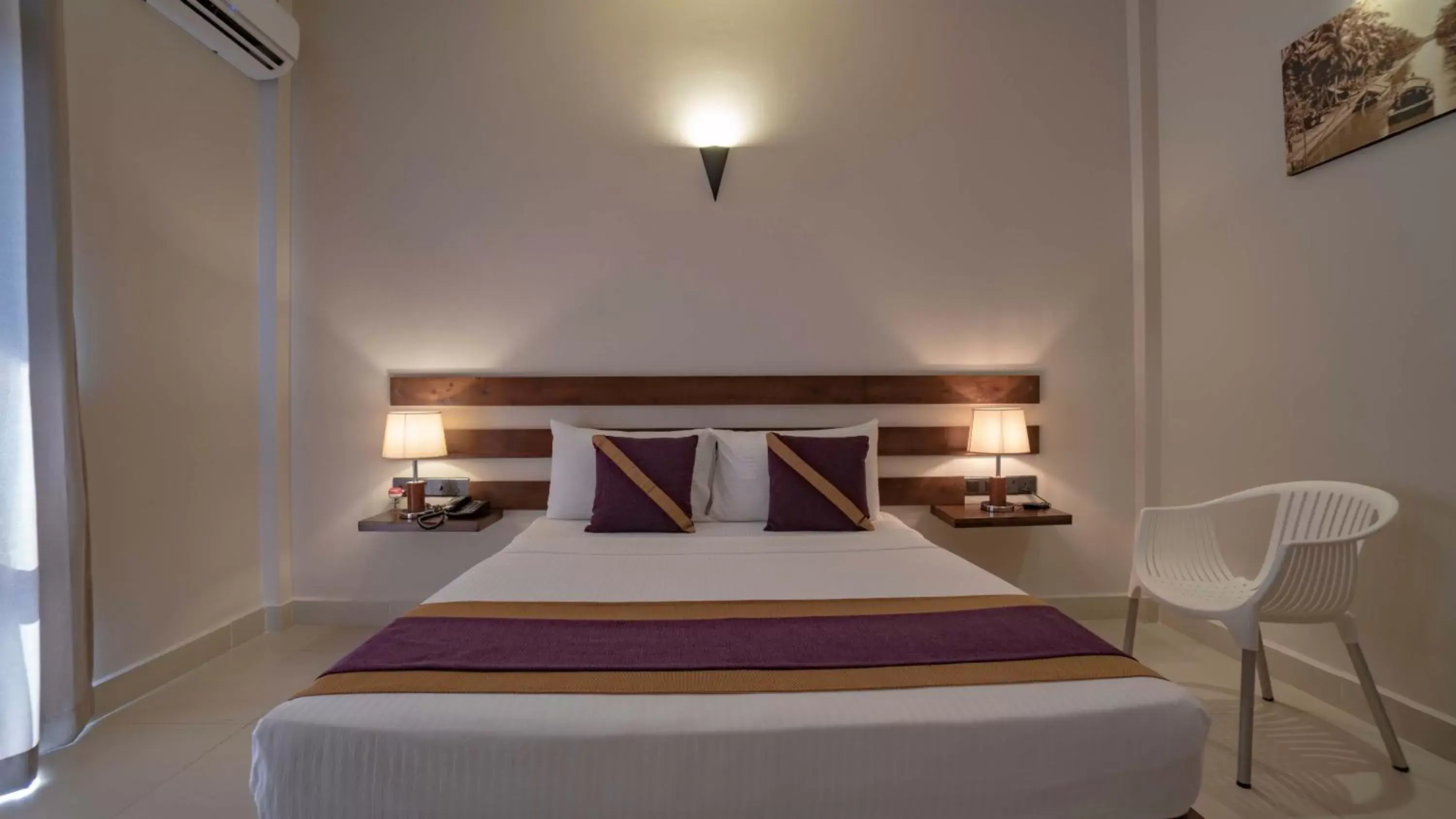 Bed in Hive 68 Hotel and Resorts - Negombo Bed in Hive 68 Hotel and Resorts - Negombo