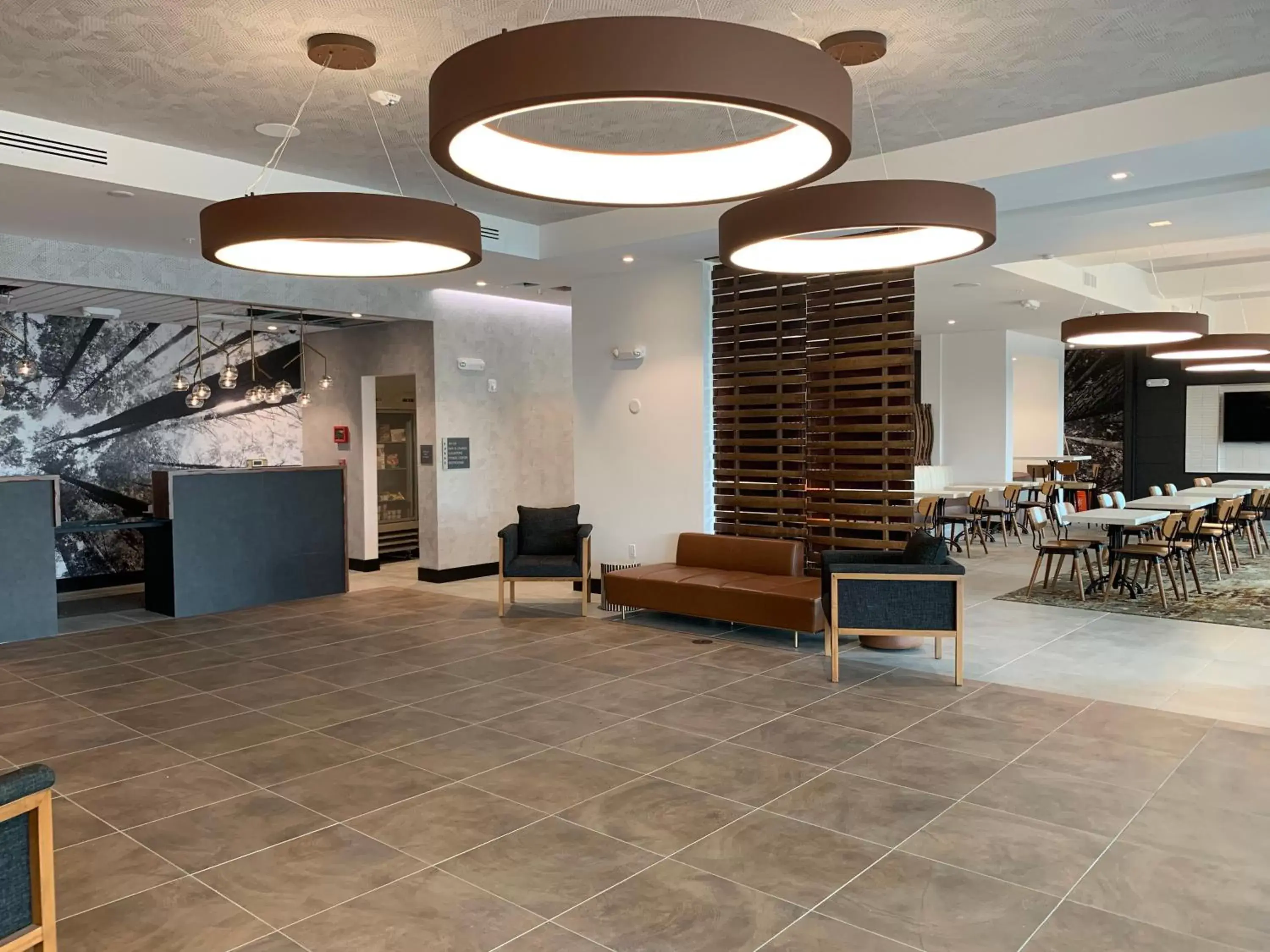 Lobby or reception, Lobby/Reception in La Quinta Inn & Suites by Wyndham Santa Rosa Sonoma