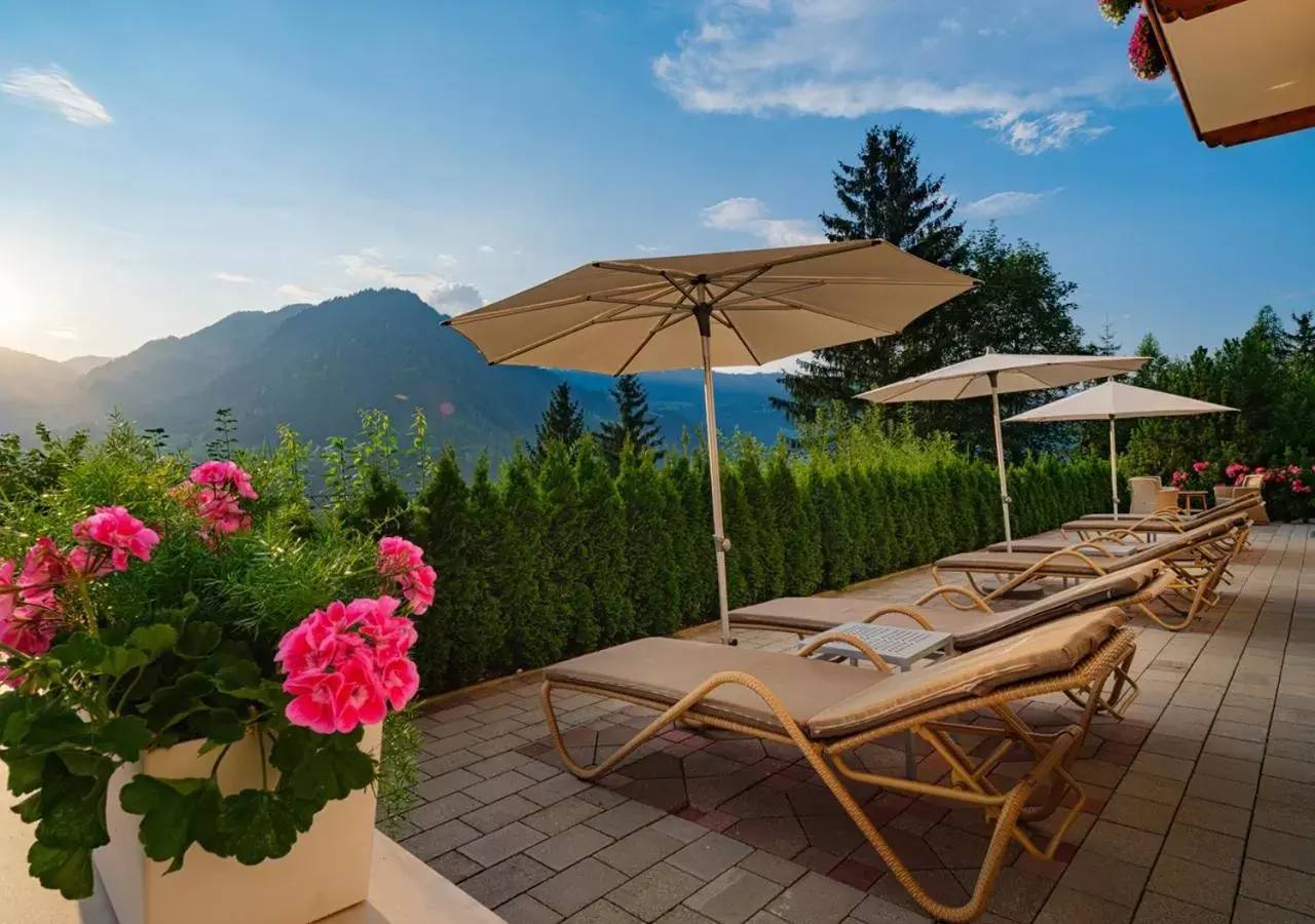 Swimming pool in Alpines Lifestyle Hotel Tannenhof
