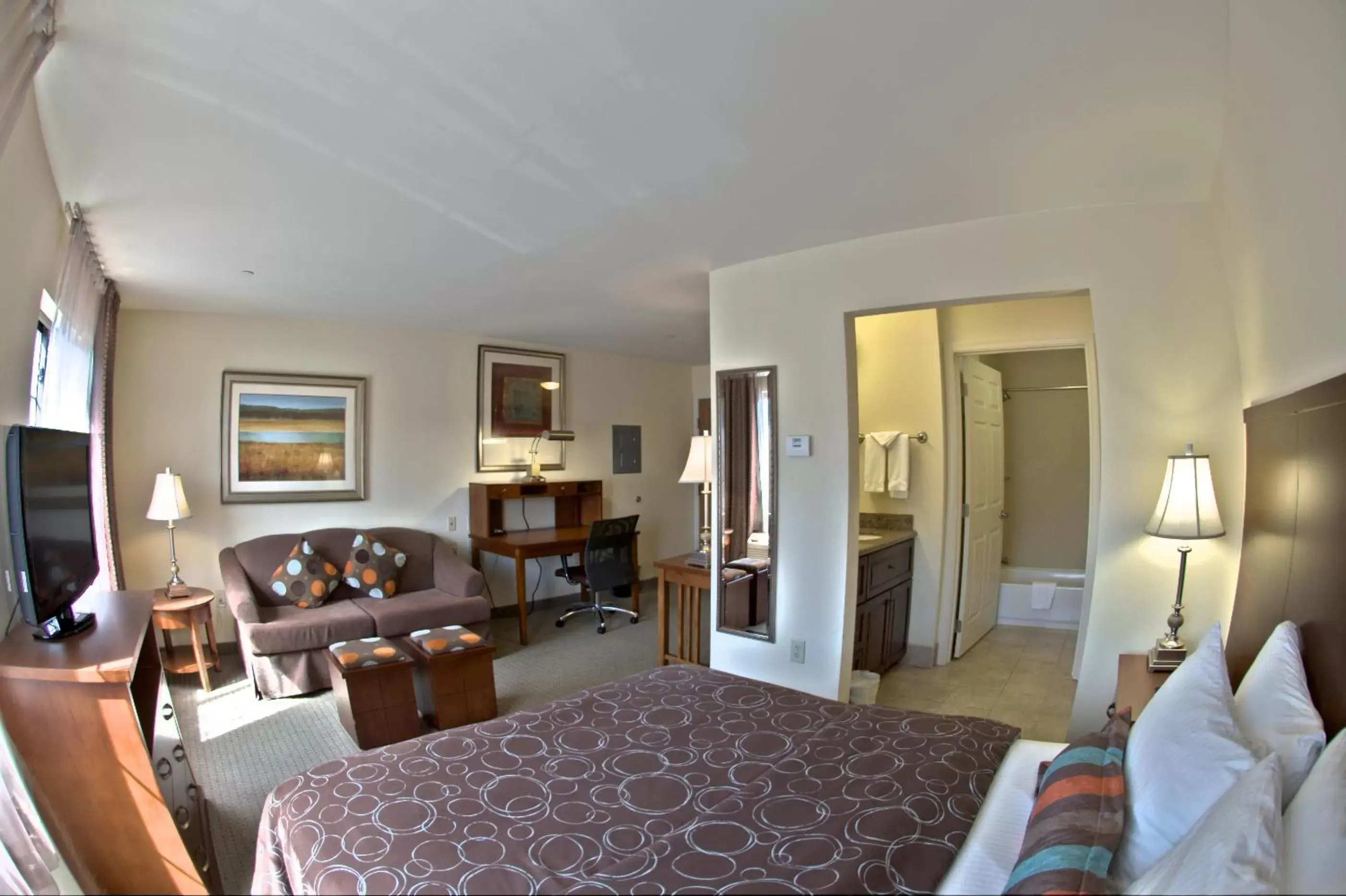 Bedroom in Staybridge Suites East Stroudsburg - Poconos, an IHG Hotel