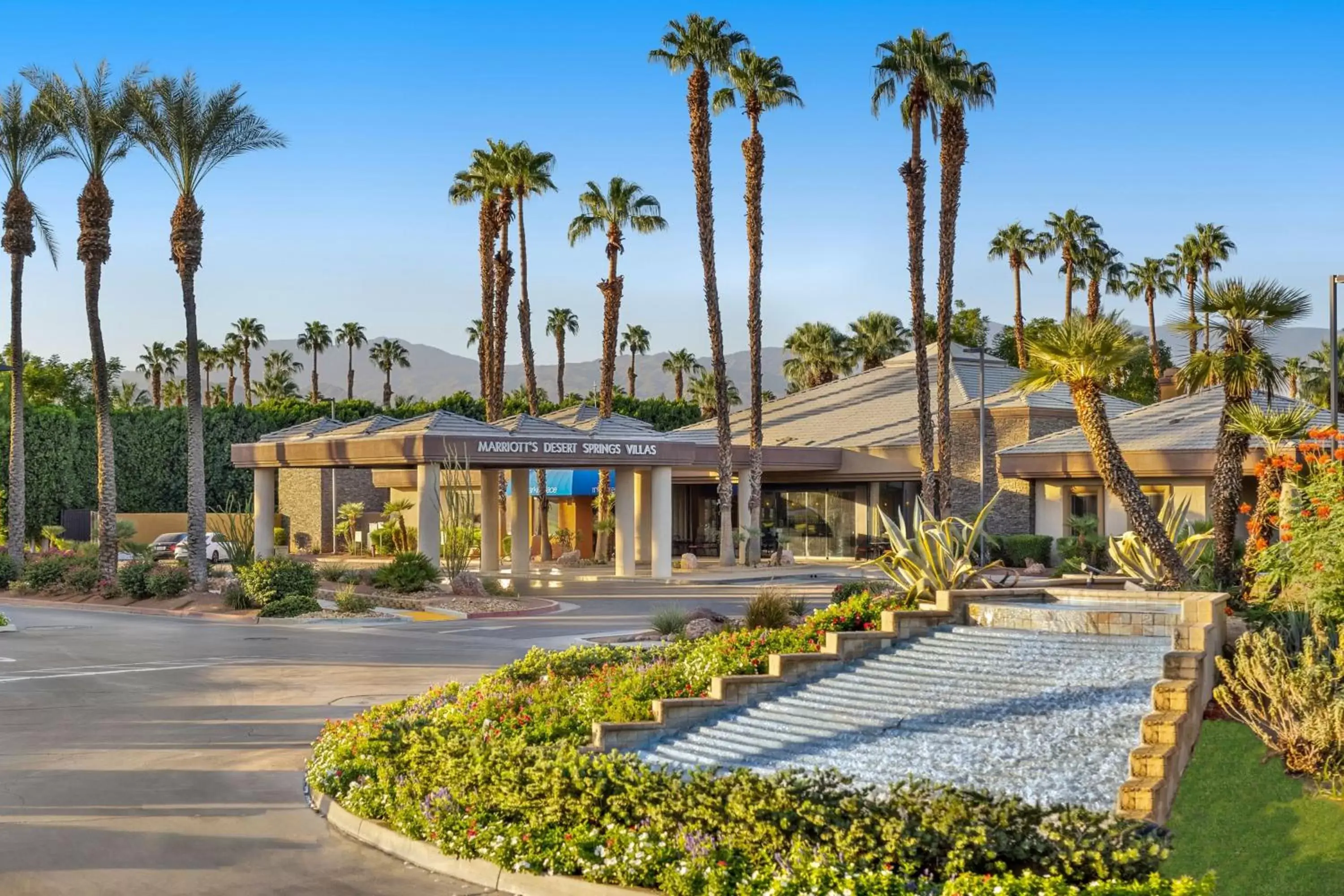 Property Building in Marriott's Desert Springs Villas II