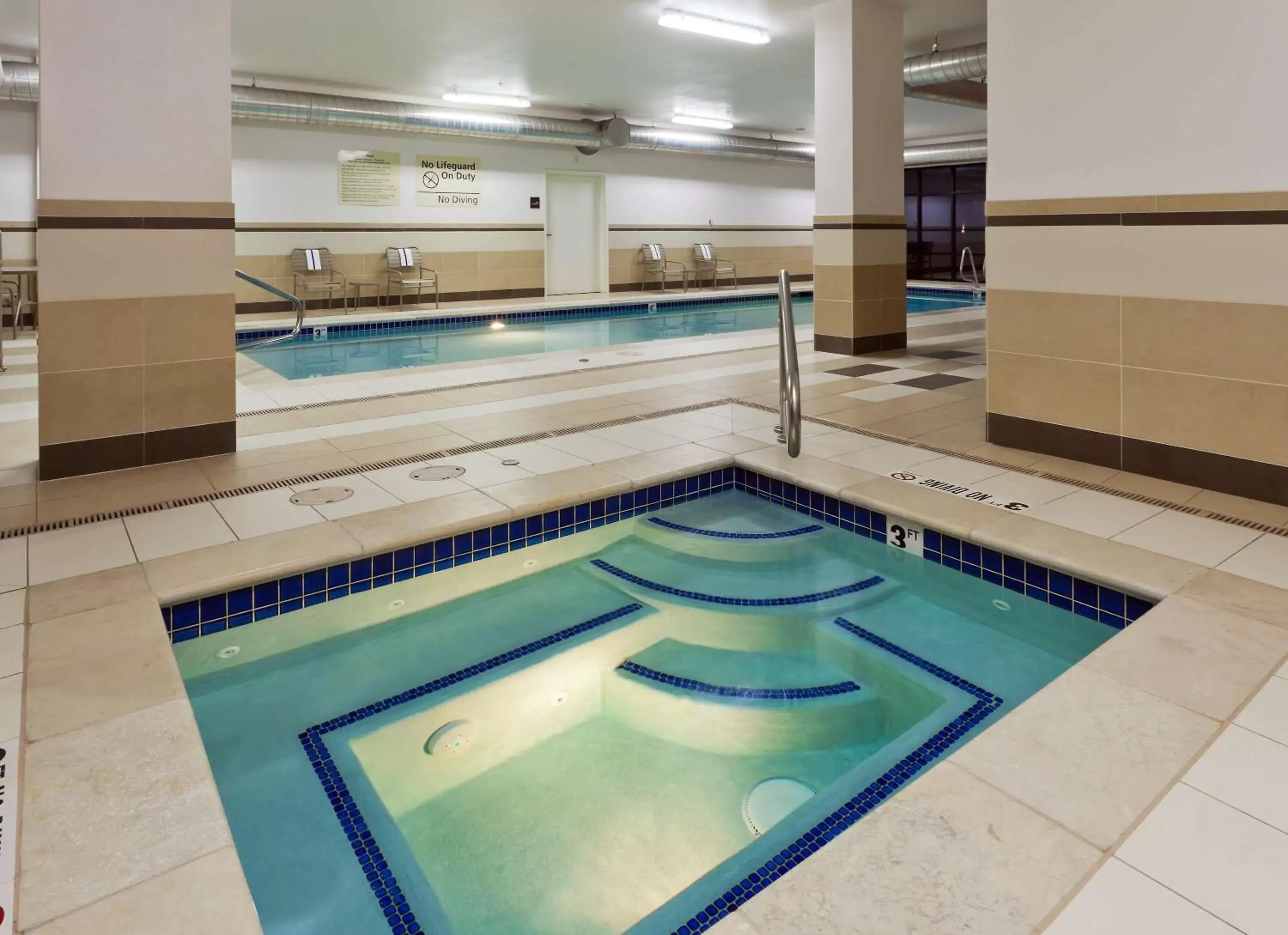 Pool view in Hampton Inn & Suites Denver Airport / Gateway Park Pool view in Hampton Inn & Suites Denver Airport / Gateway Park