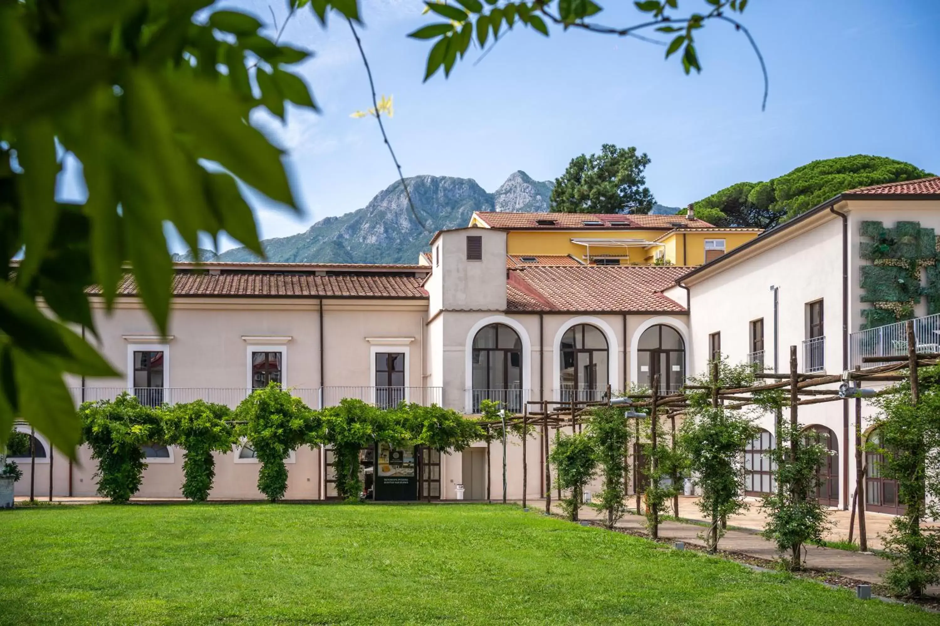 Garden, Property Building in Palazzo San Giovanni