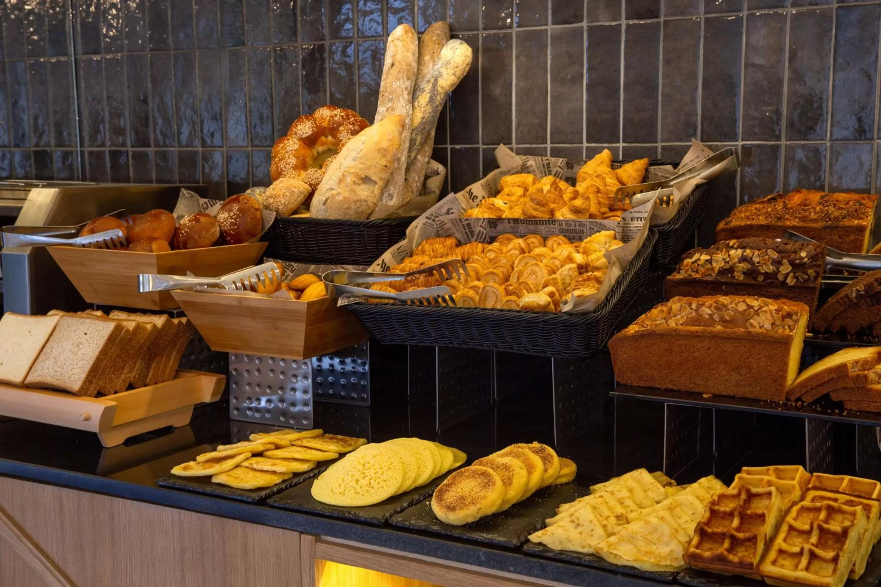 Restaurant/places to eat in Best Western Plus Casablanca City Center