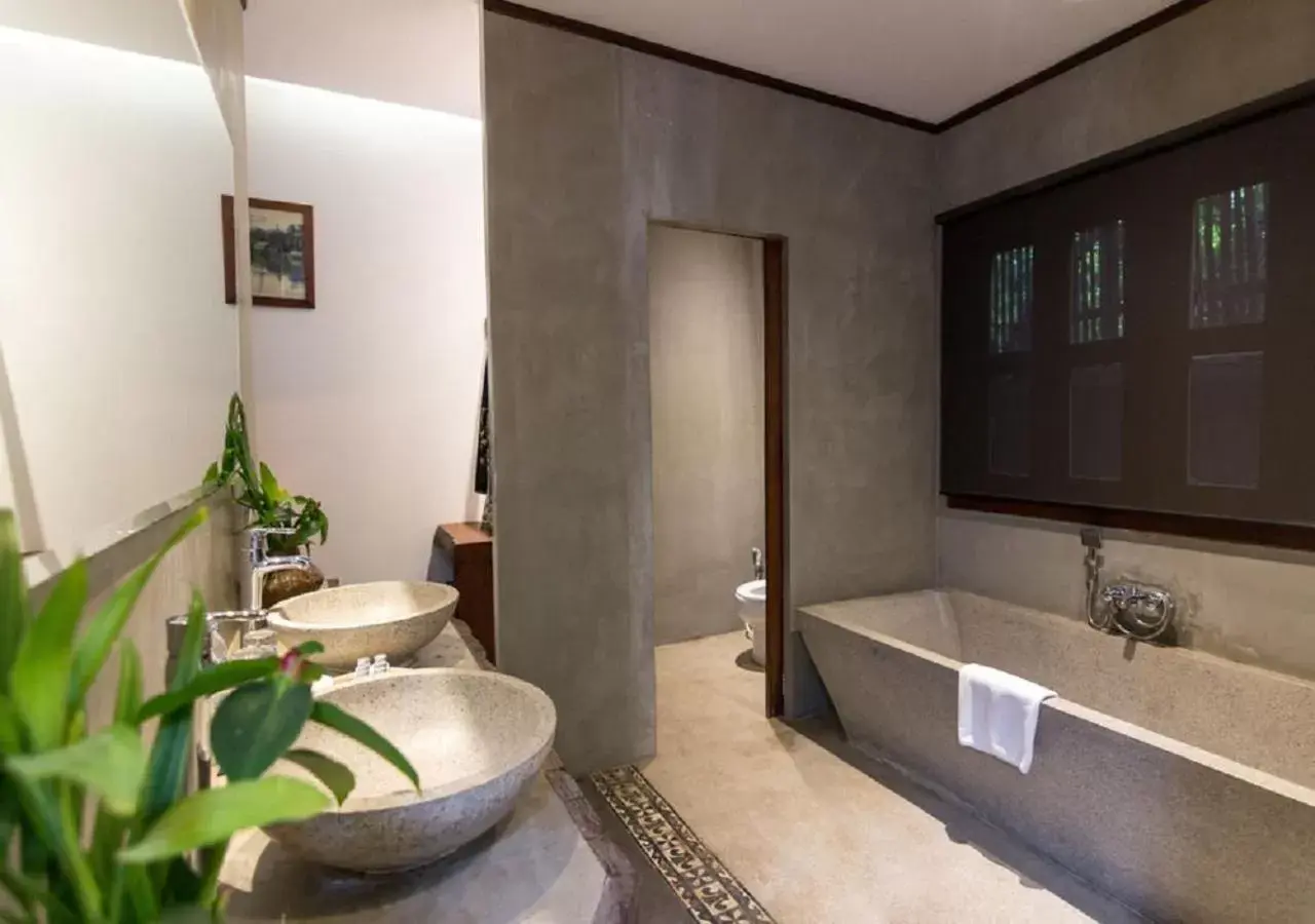 Bathroom in Java Wooden Villa & Residence