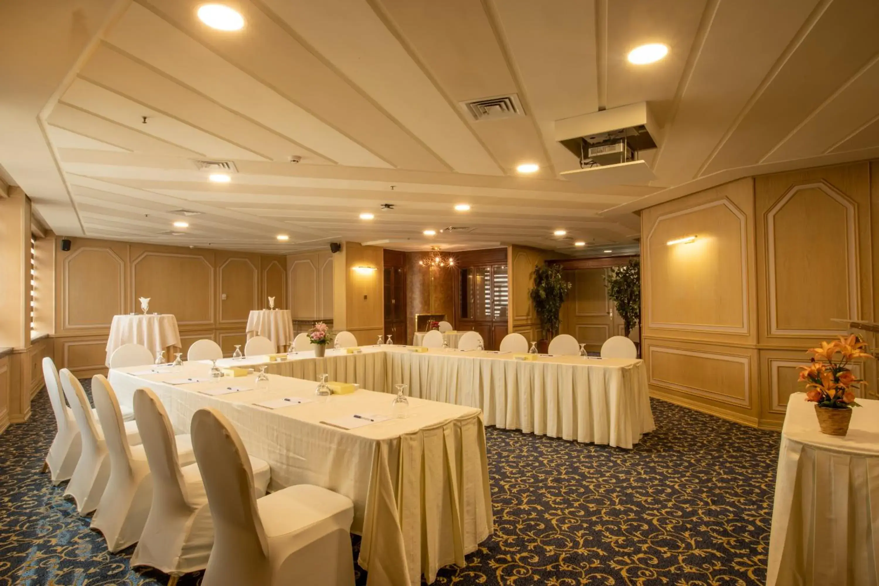 Banquet/Function facilities in Bristol Amman Hotel