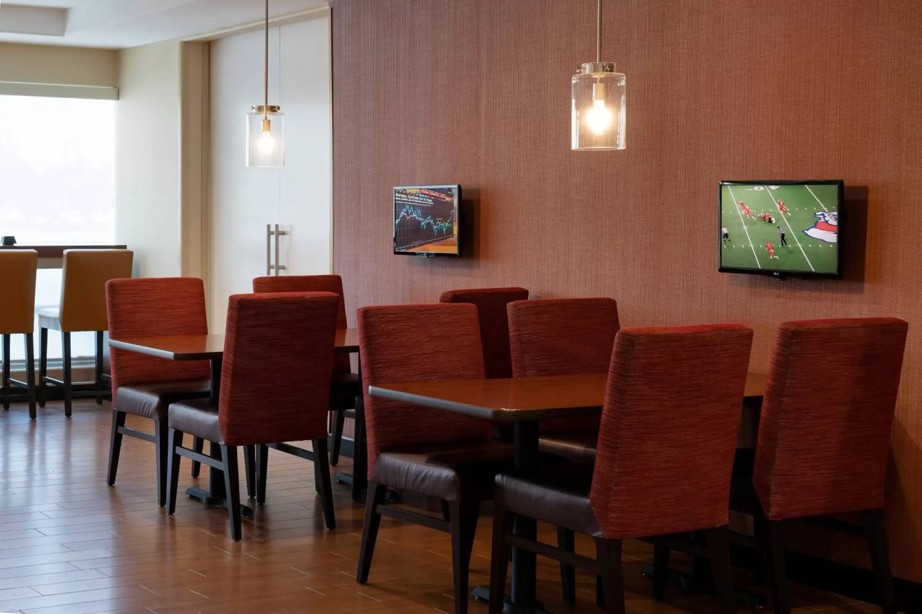 Breakfast, Restaurant/Places to Eat in TownePlace Suites Fresno Clovis