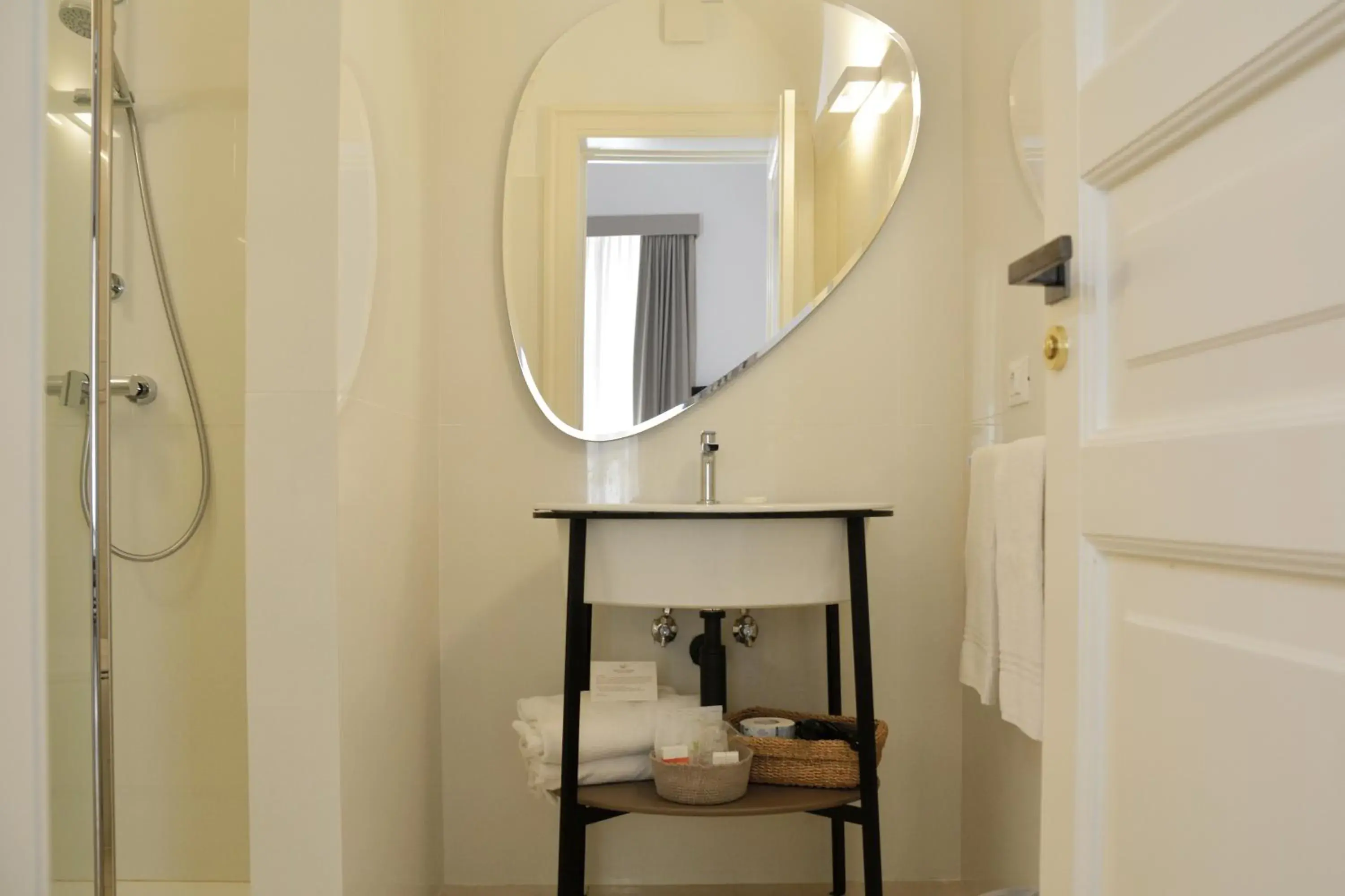 Bathroom in Relais Corte Palmieri & Il Chiostro - Residenza d'epoca