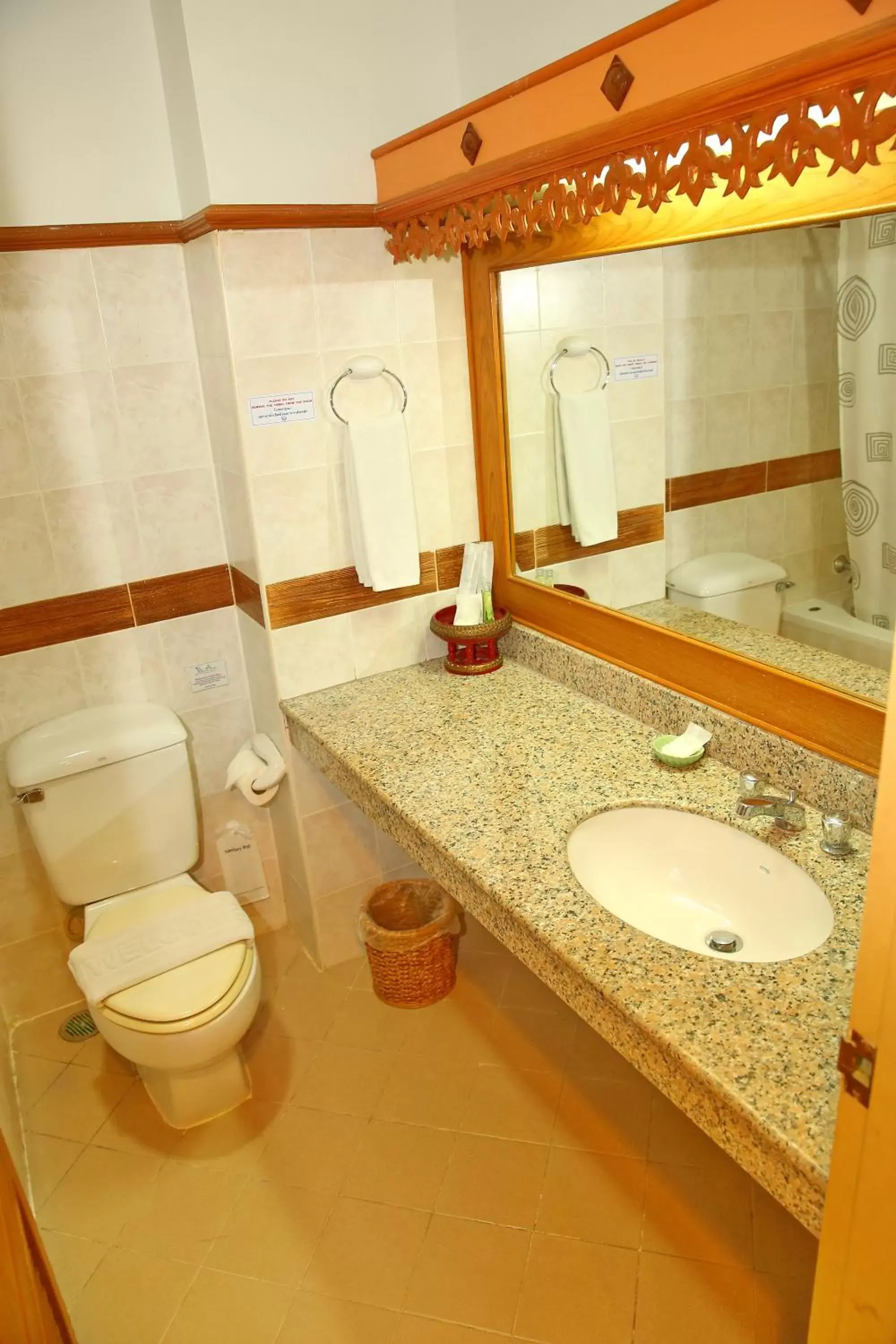 Bathroom in Diana Garden Resort - SHA Extra Plus