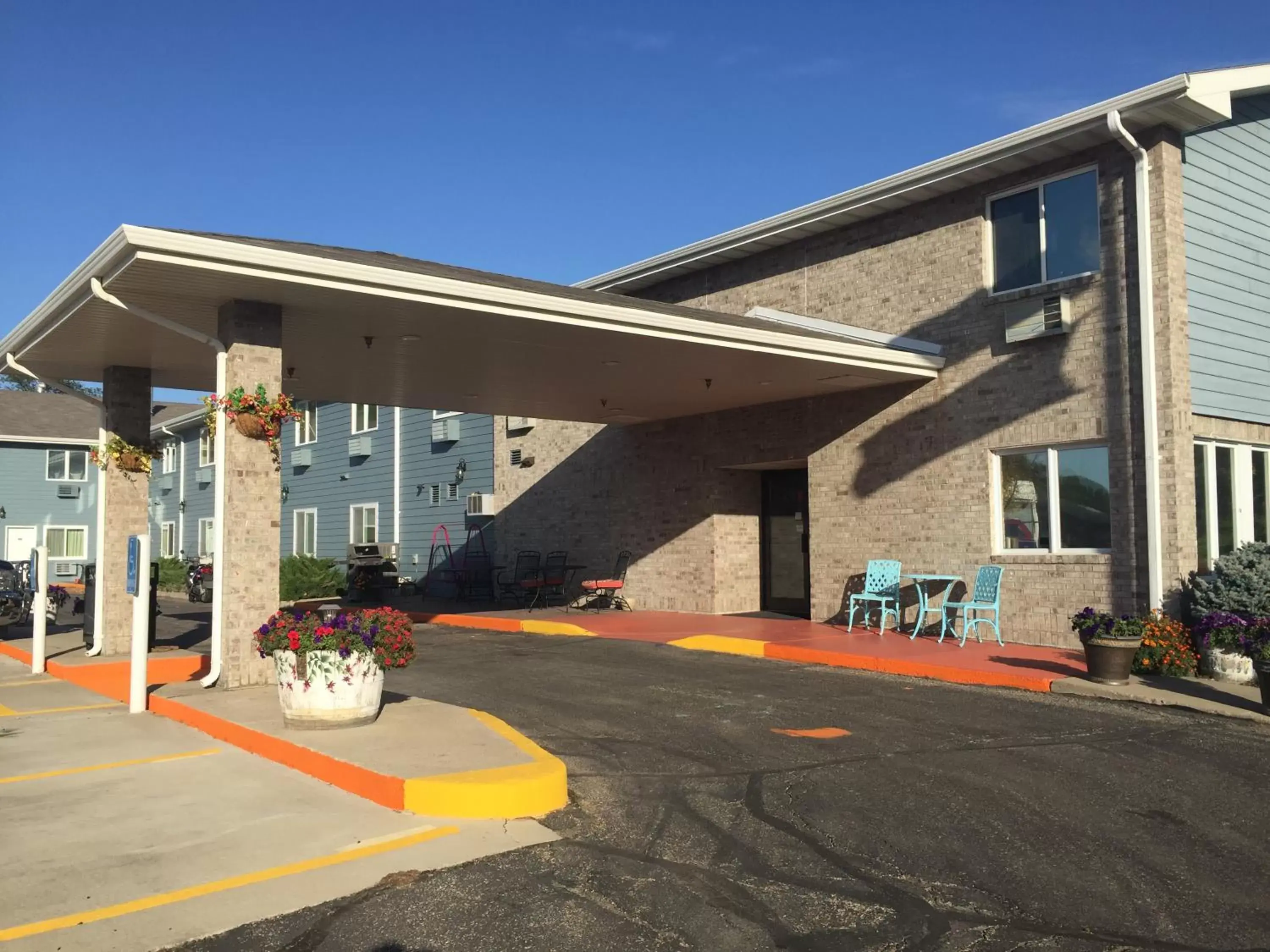 Facade/entrance in Governors Inn a Travelodge by Wyndham Facade/entrance in Governors Inn a Travelodge by Wyndham