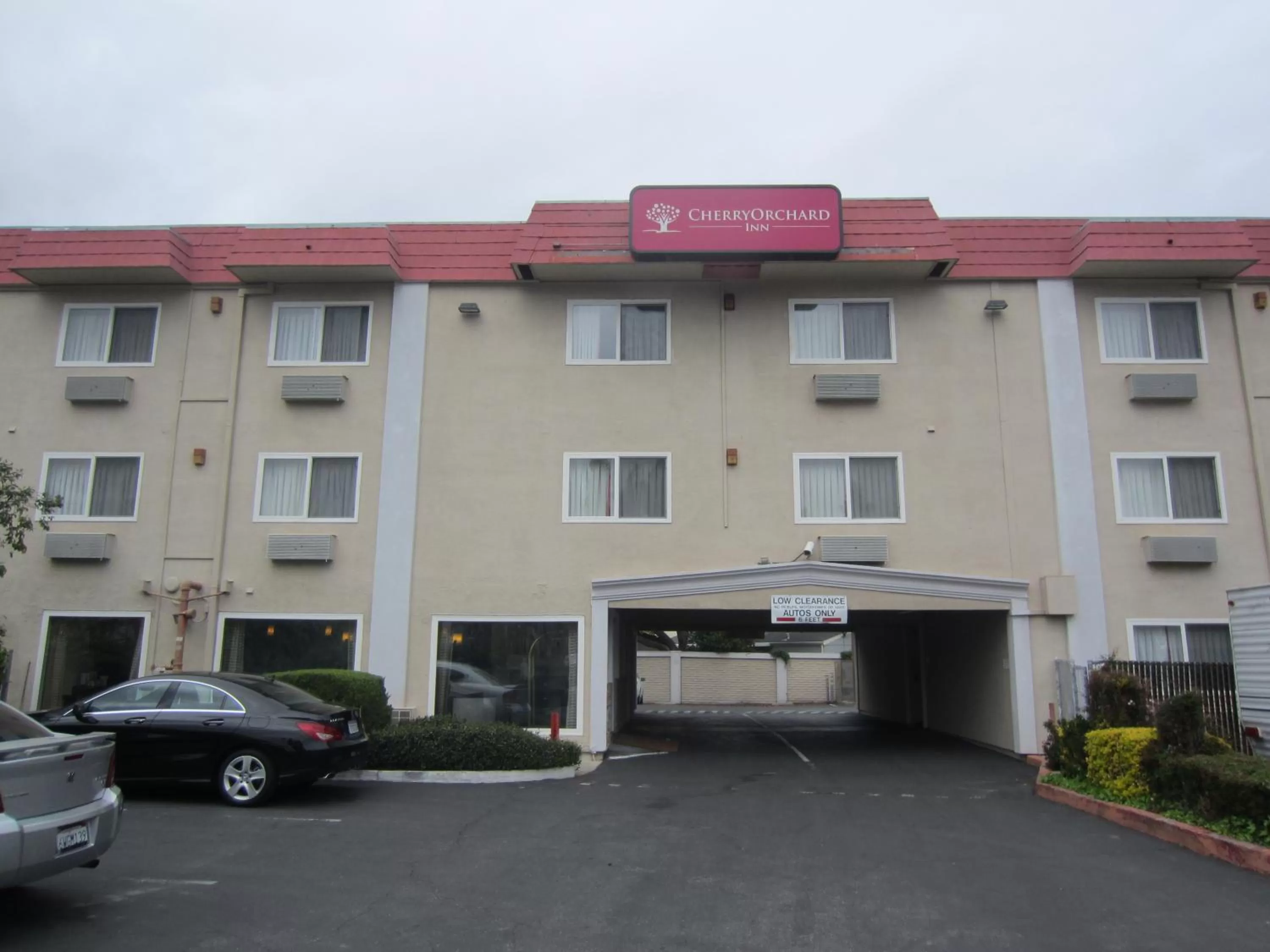 Property building in Cherry Orchard Inn