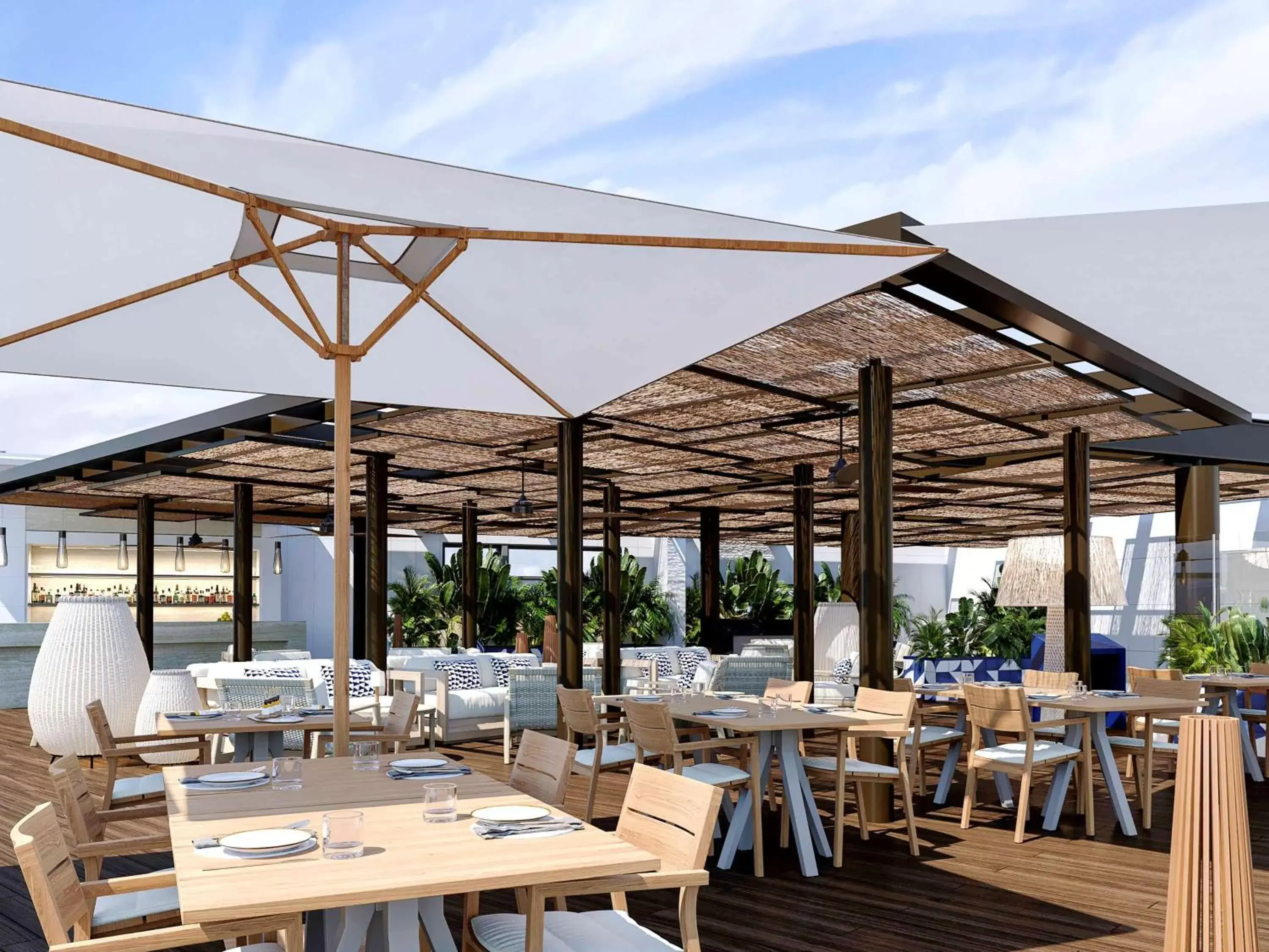 Lounge or bar, Restaurant/Places to Eat in Sofitel Barcelona Skipper