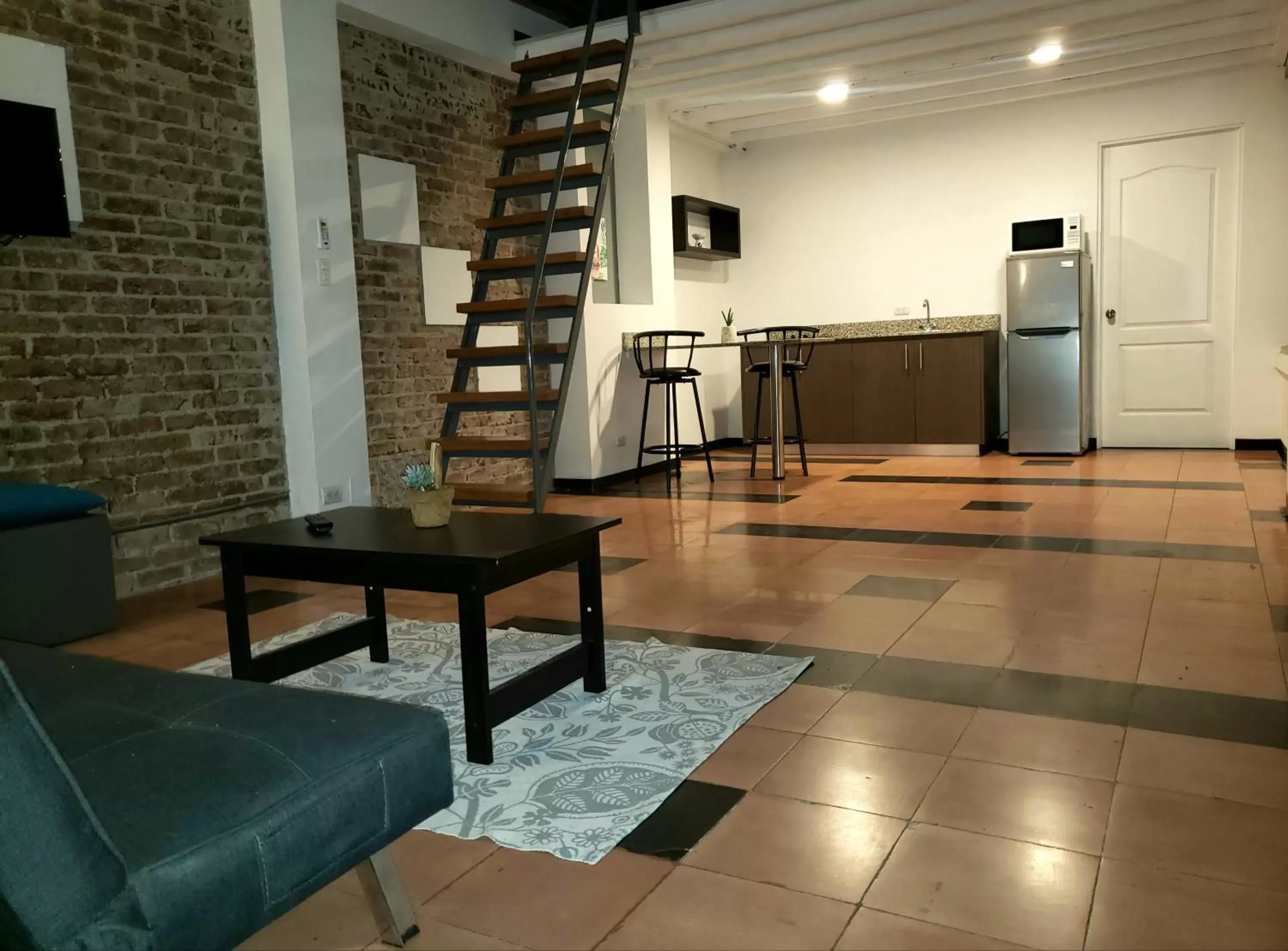Deluxe Apartment in Cando Living Apartments in Central Avenue