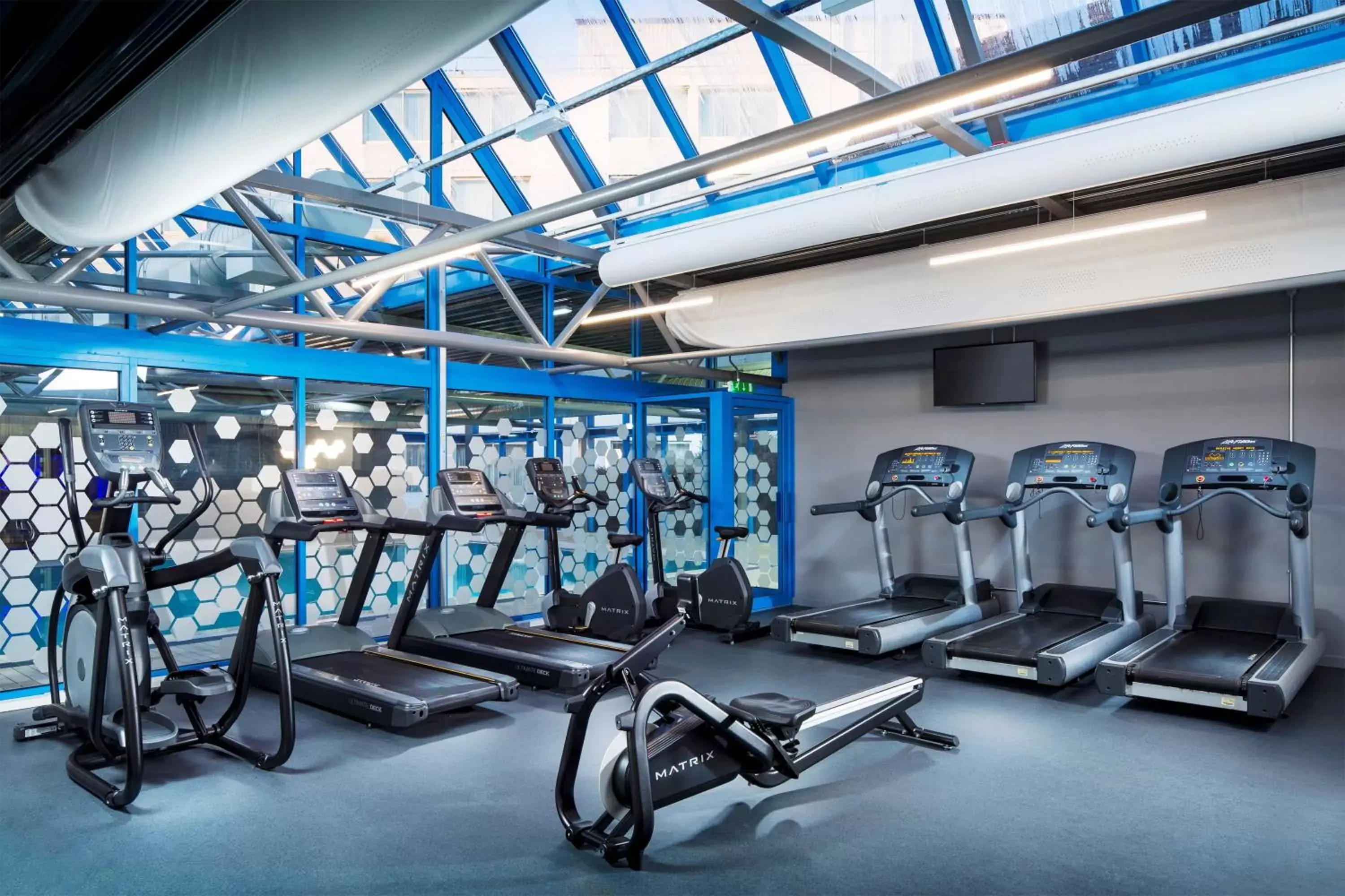 Fitness centre/facilities, Fitness Center/Facilities in Radisson Hotel and Conference Centre London Heathrow