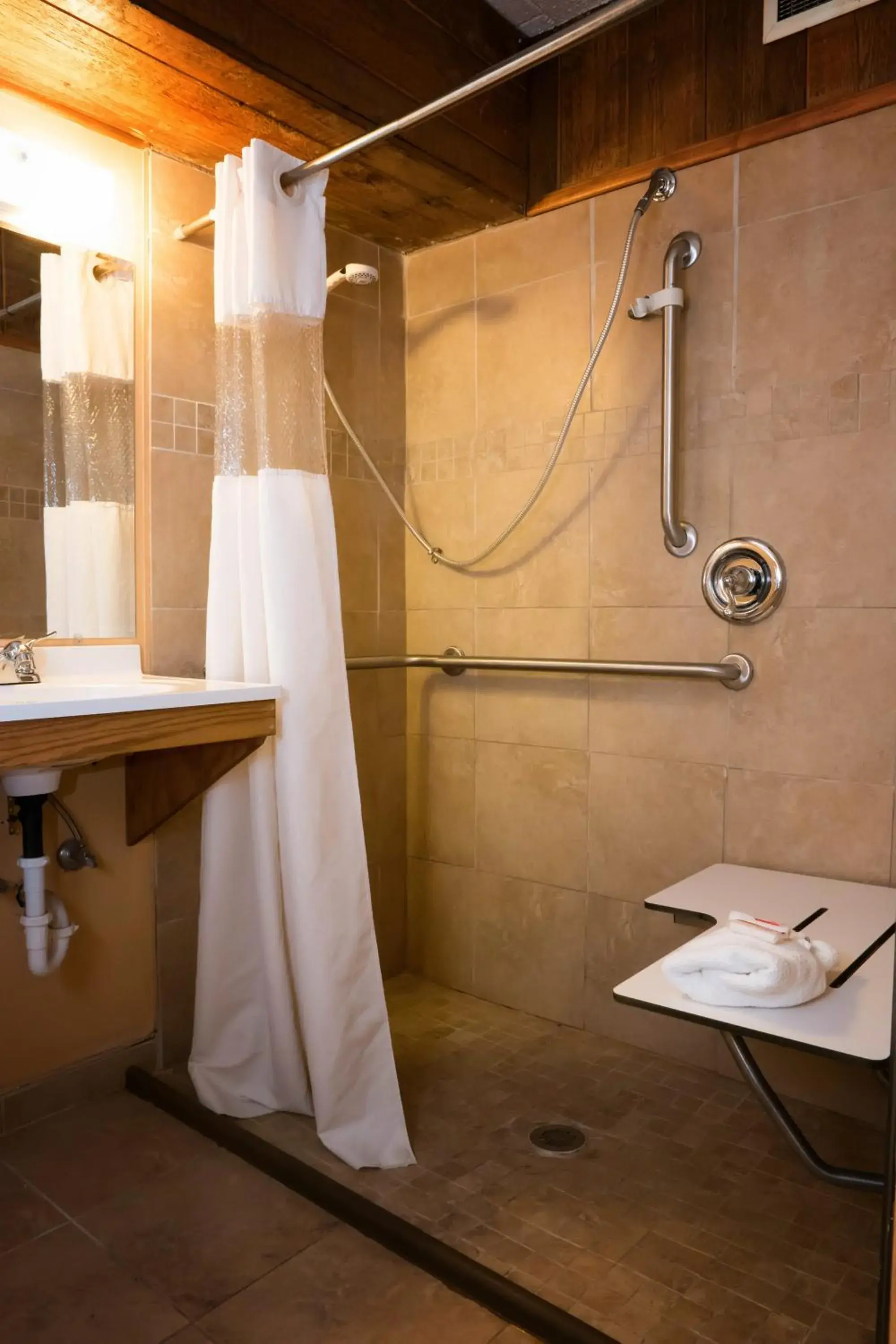 Shower, Bathroom in Days Inn by Wyndham West Allis/Milwaukee