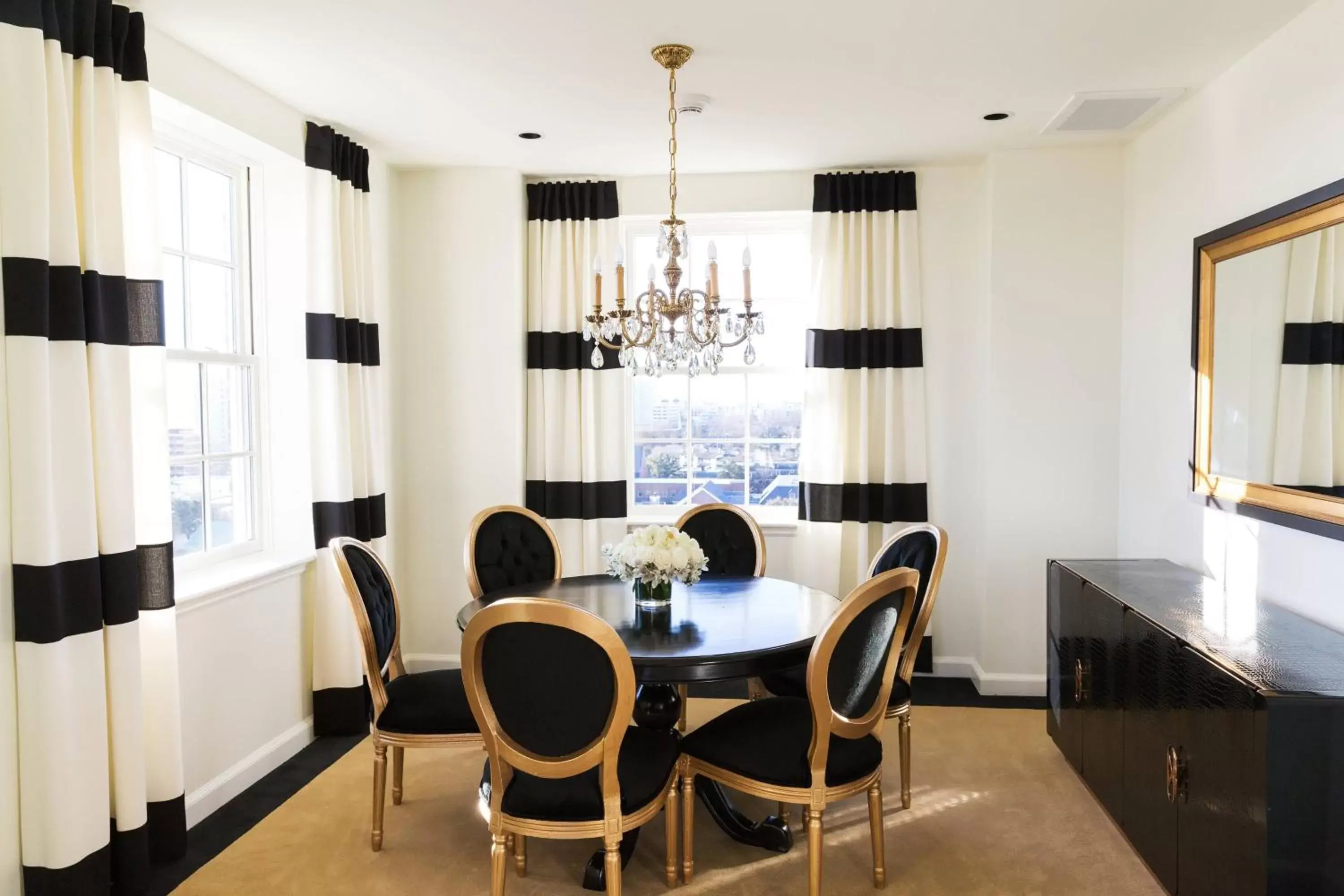 Photo of the whole room, Dining Area in The Cavalier Virginia Beach, Autograph Collection