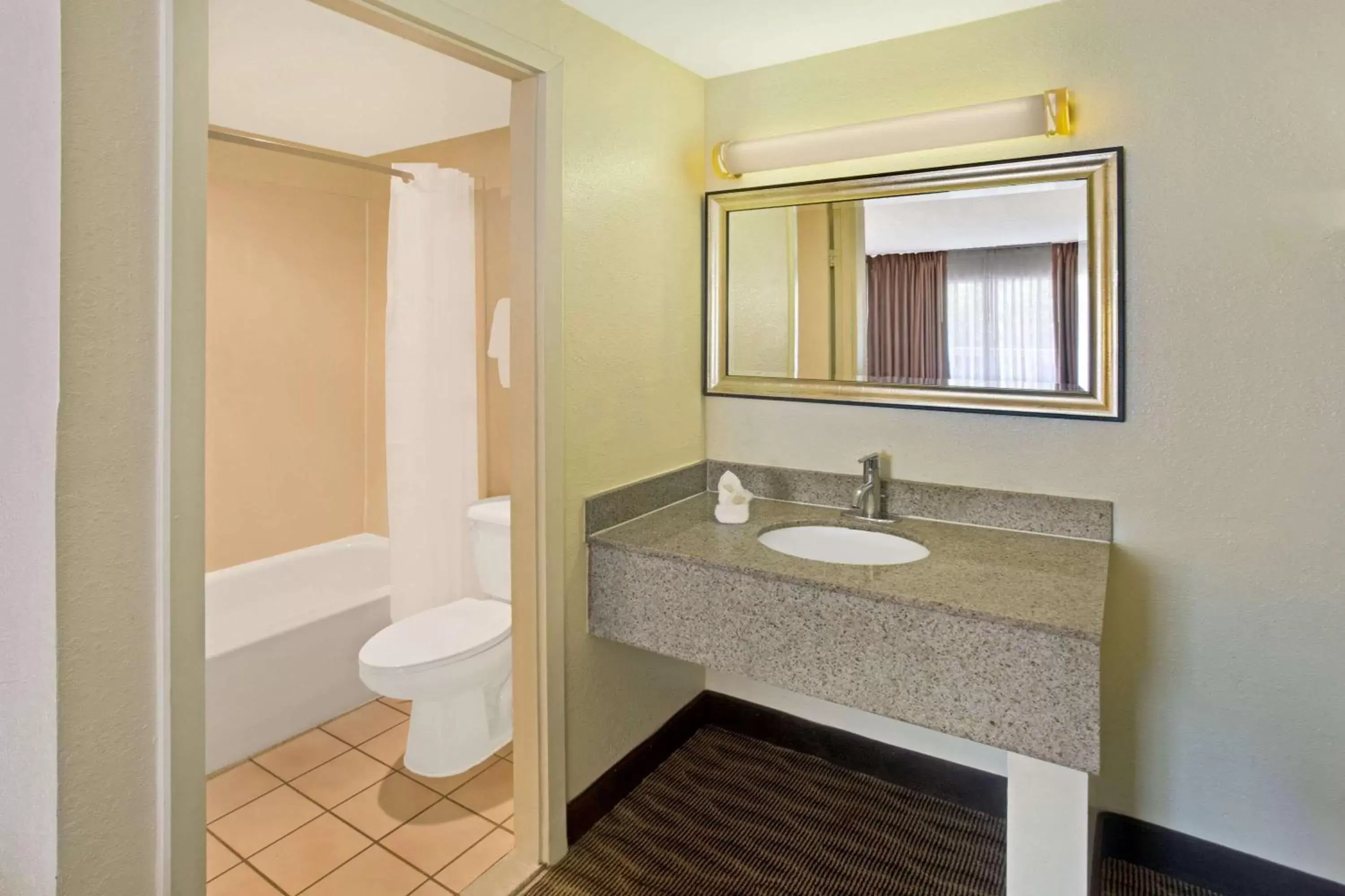 Photo of the whole room, Bathroom in Days Inn by Wyndham Silver Spring